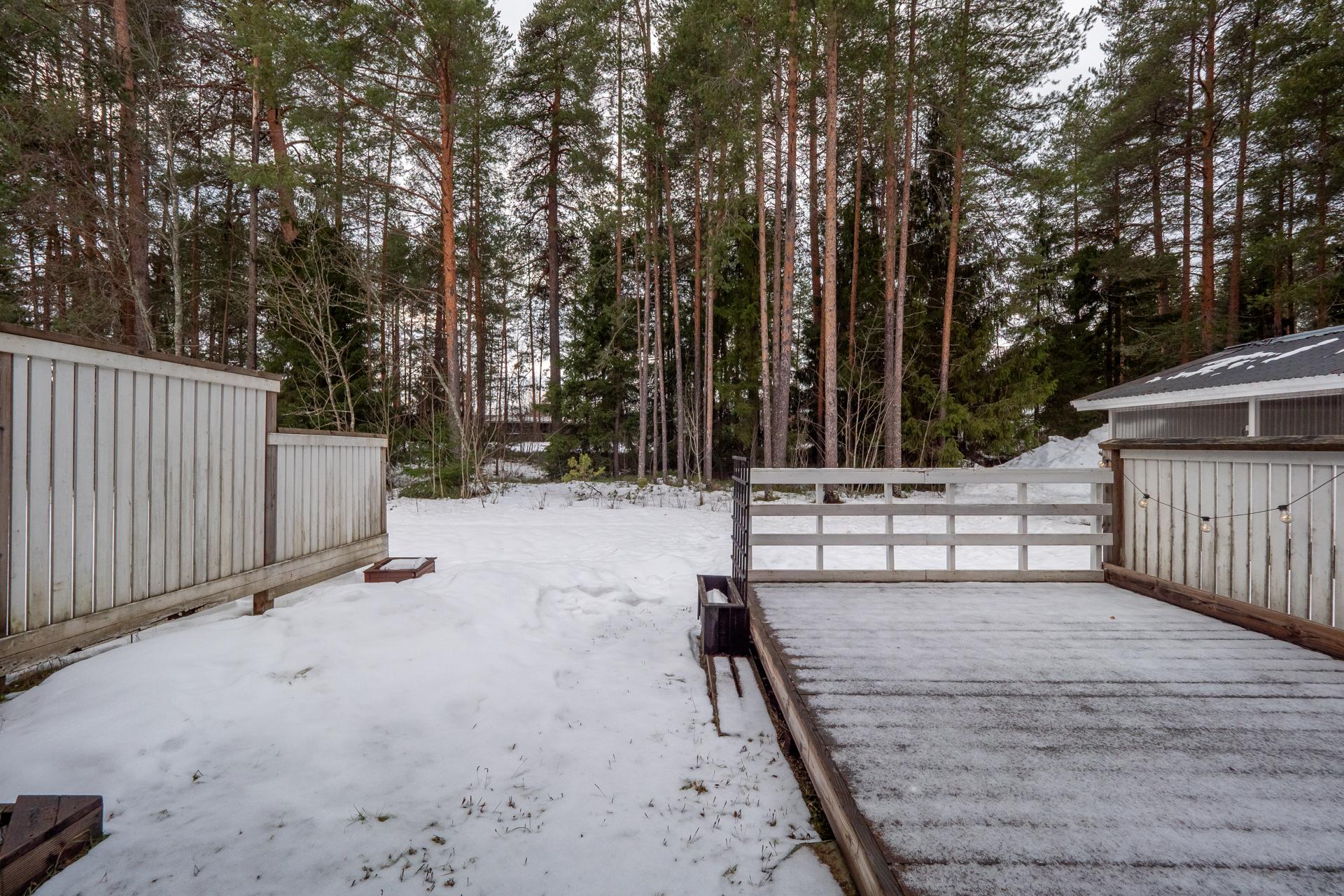 Kartanotie 2, Knuutilanranta, Oulu