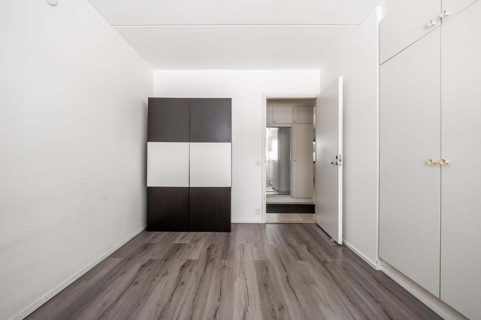 Kartanotie 2, Knuutilanranta, Oulu