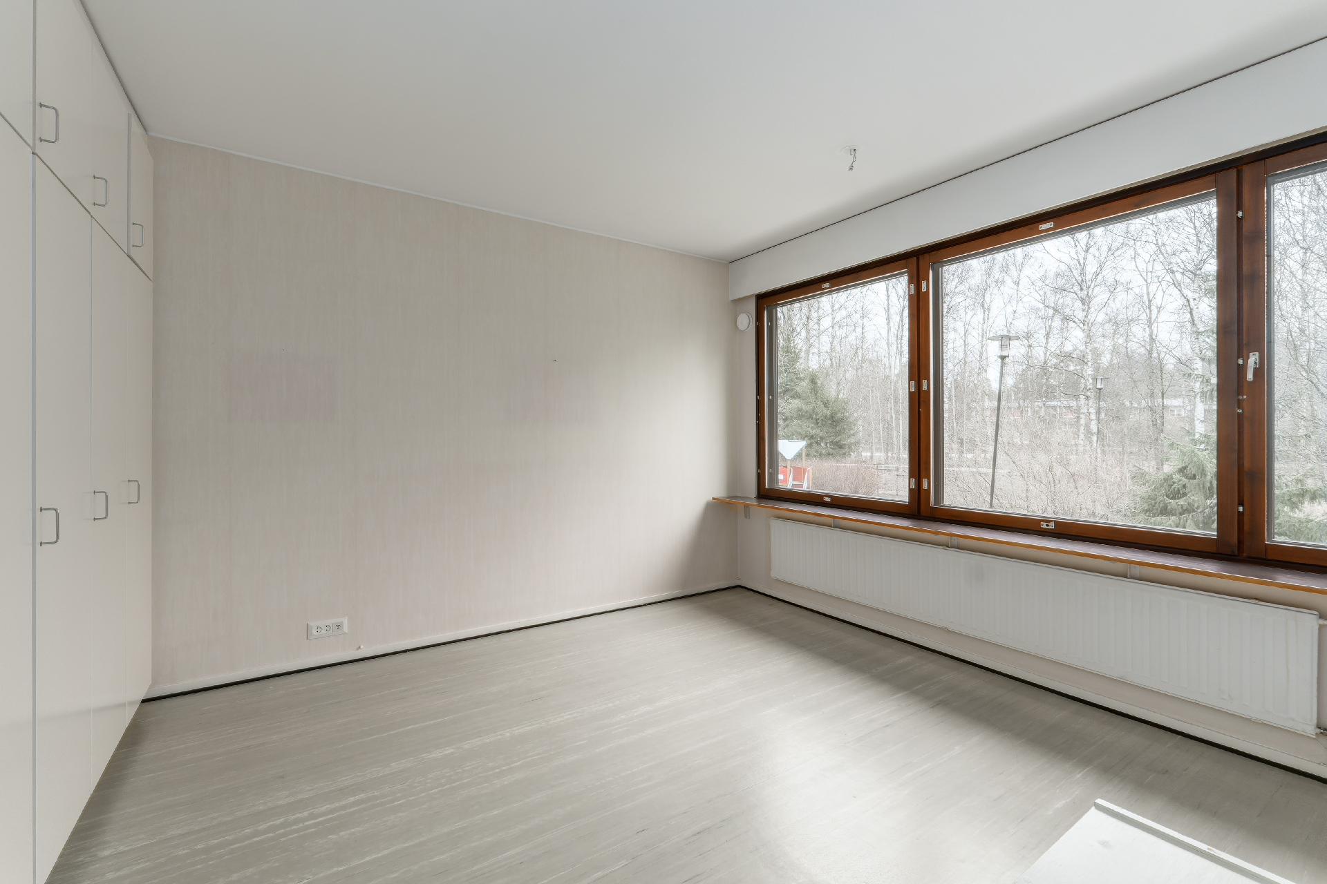 Naapurintie 3, Kontula, Helsinki