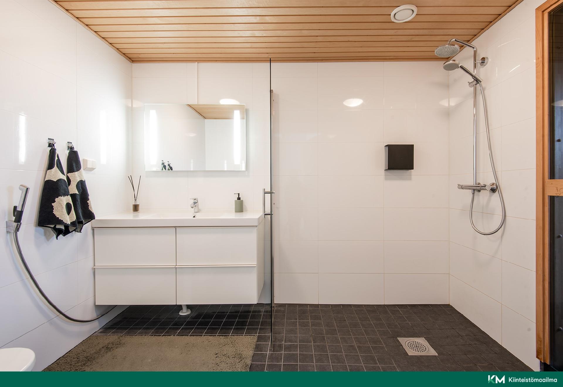 Pulmussuontie 33 C, Kastu, Turku