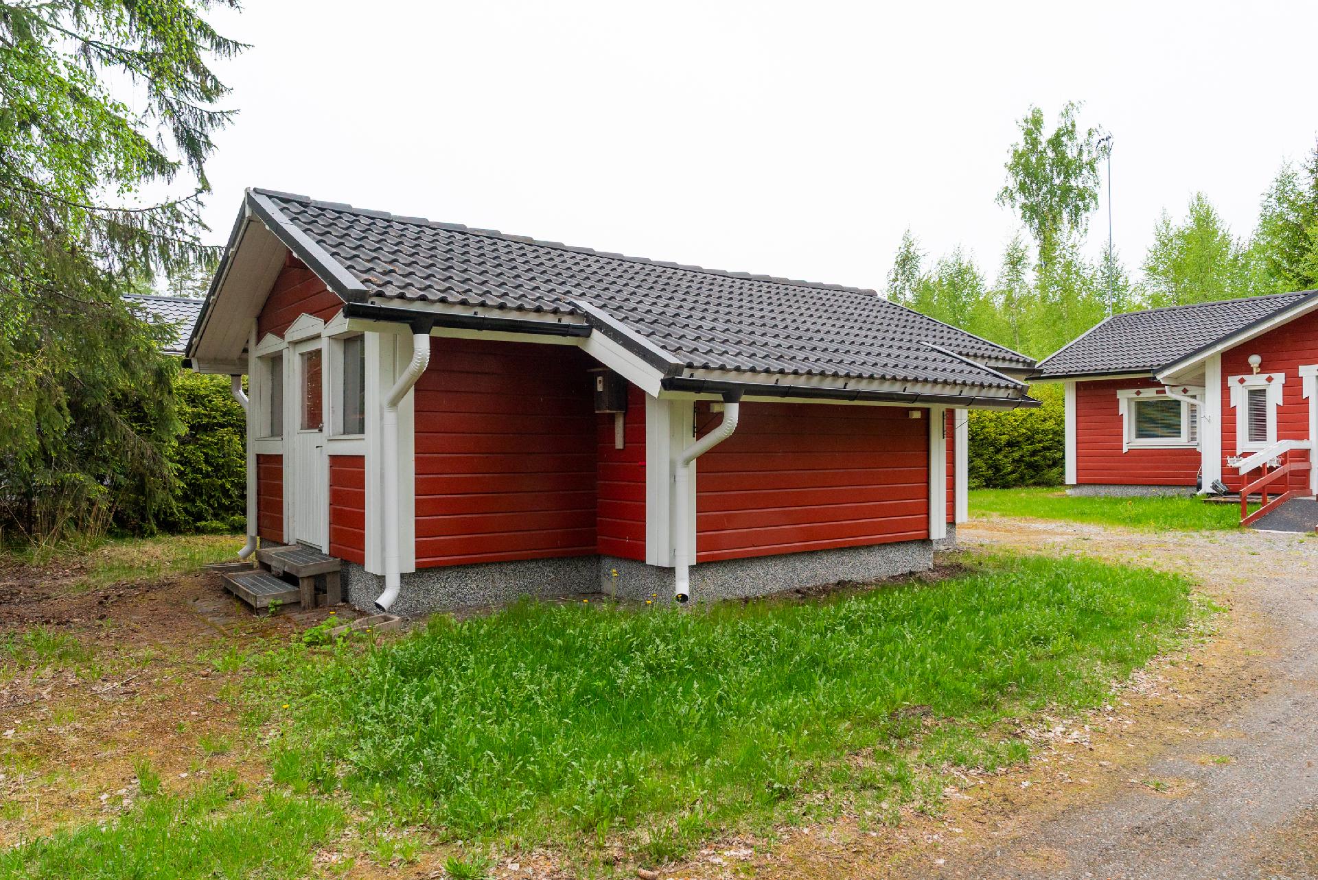 Ahotie 4, Jokiniemi, Laukaa
