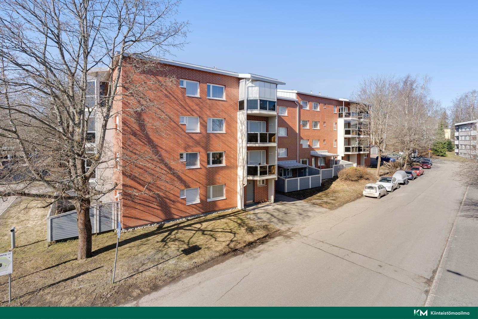 Anianpellontie 17, Malmi, Helsinki