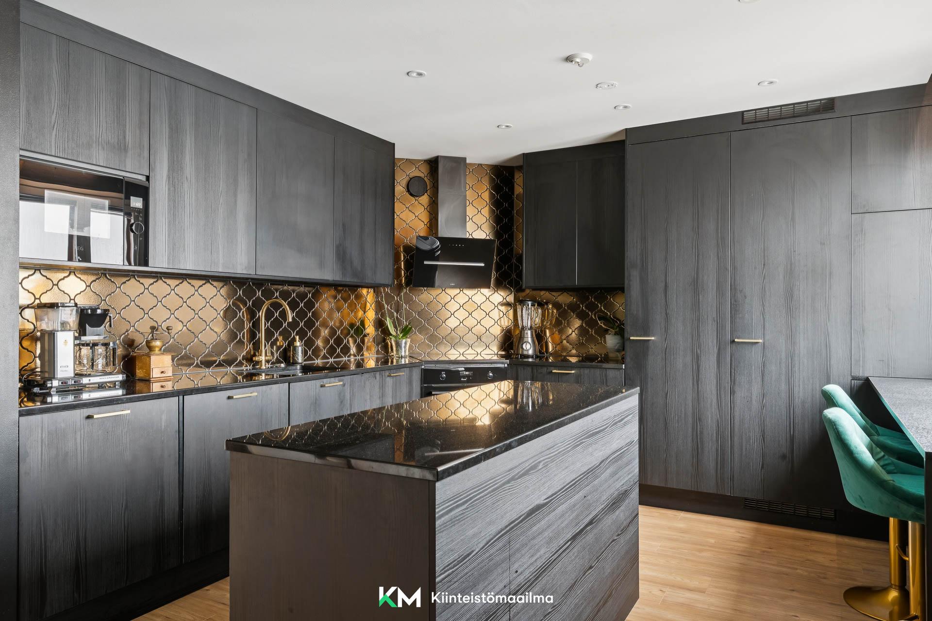 Everstinkuja 6, Perkkaa, Espoo