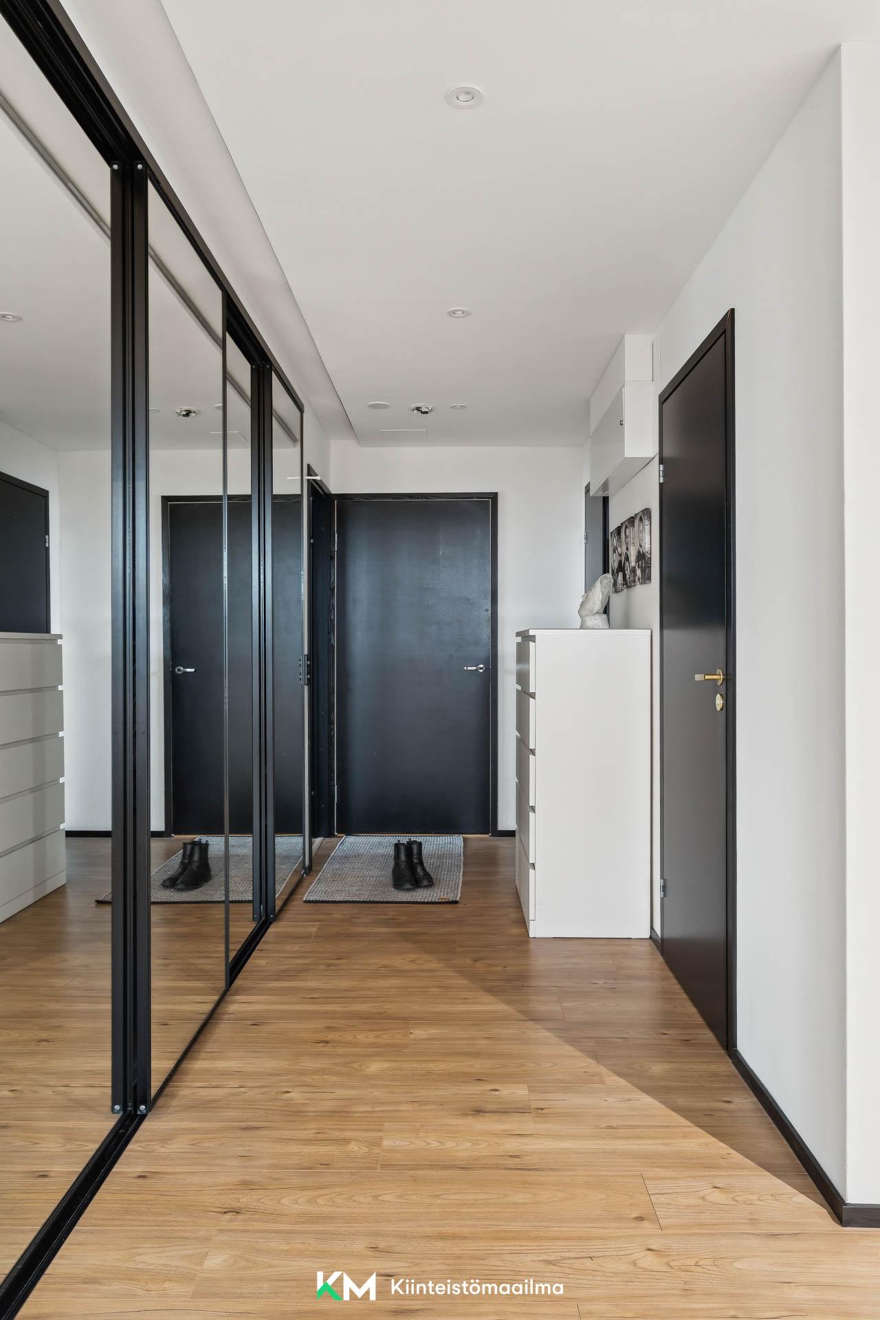 Everstinkuja 6, Perkkaa, Espoo