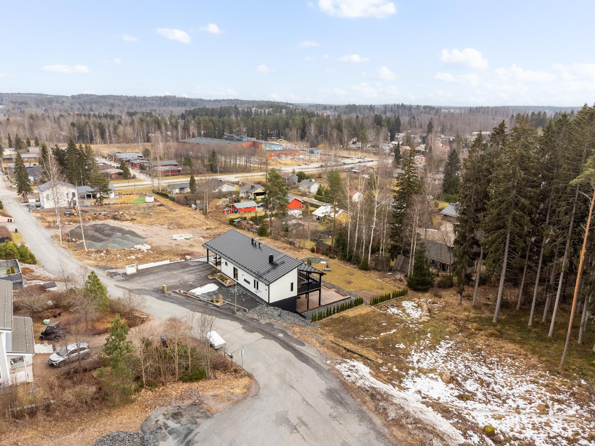 Jussilantie 1, Uramo, Riihimäki