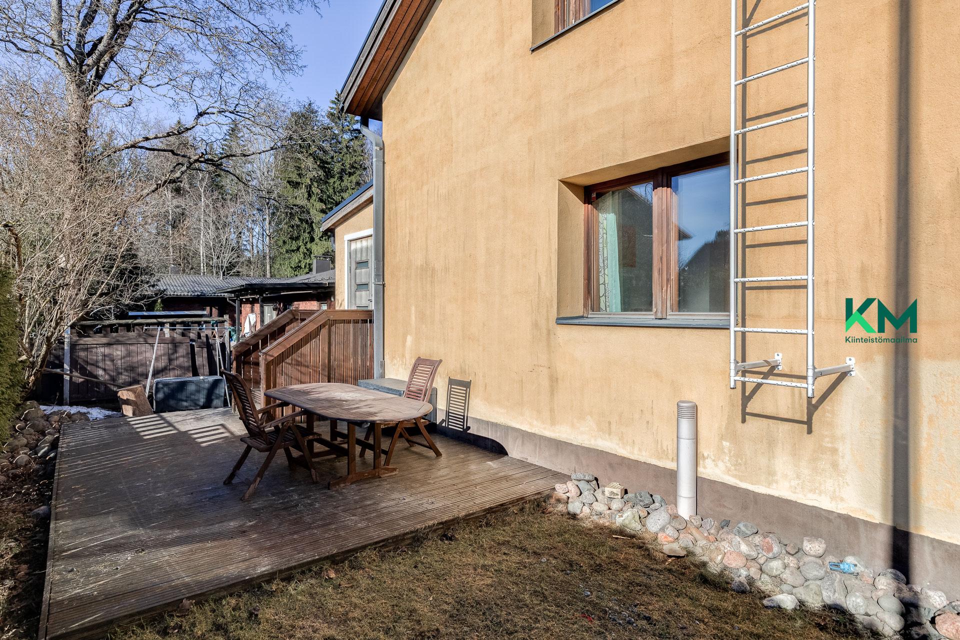 Sysimiehentie 50, Paloheinä, Helsinki