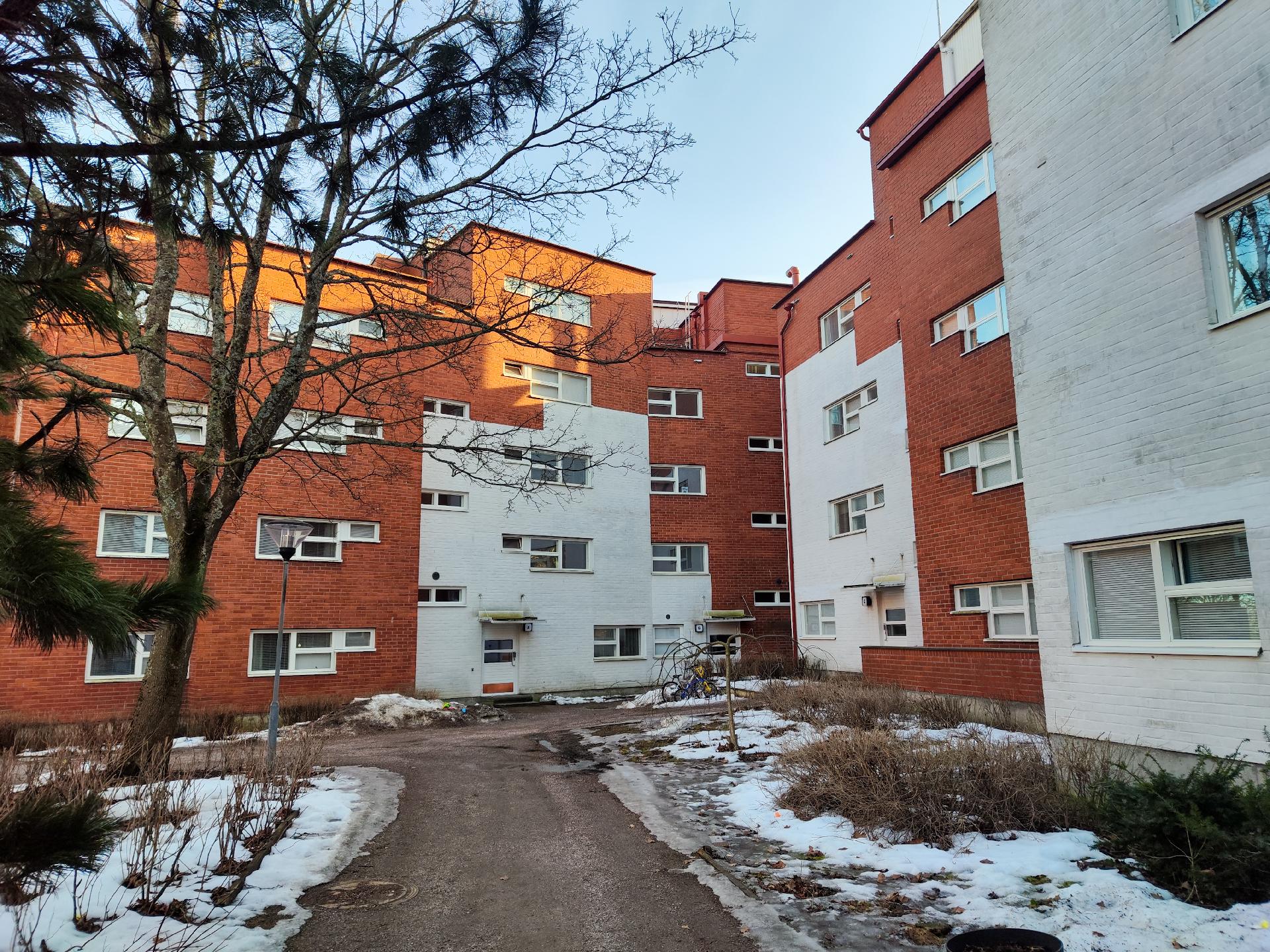 Merisotilaankatu 1, Katajanokka, Helsinki