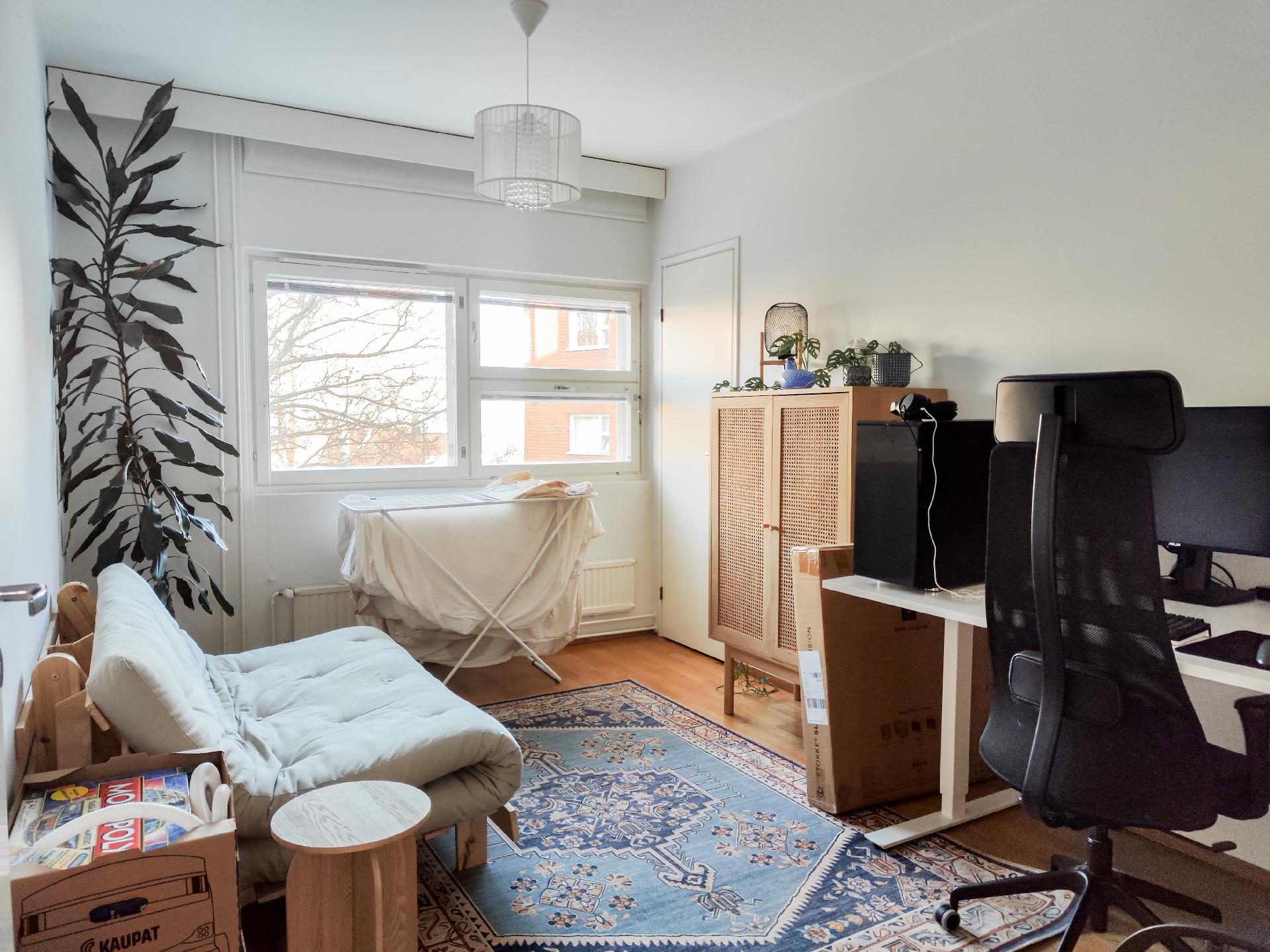 Makuuhuone, jossa vaatehuone