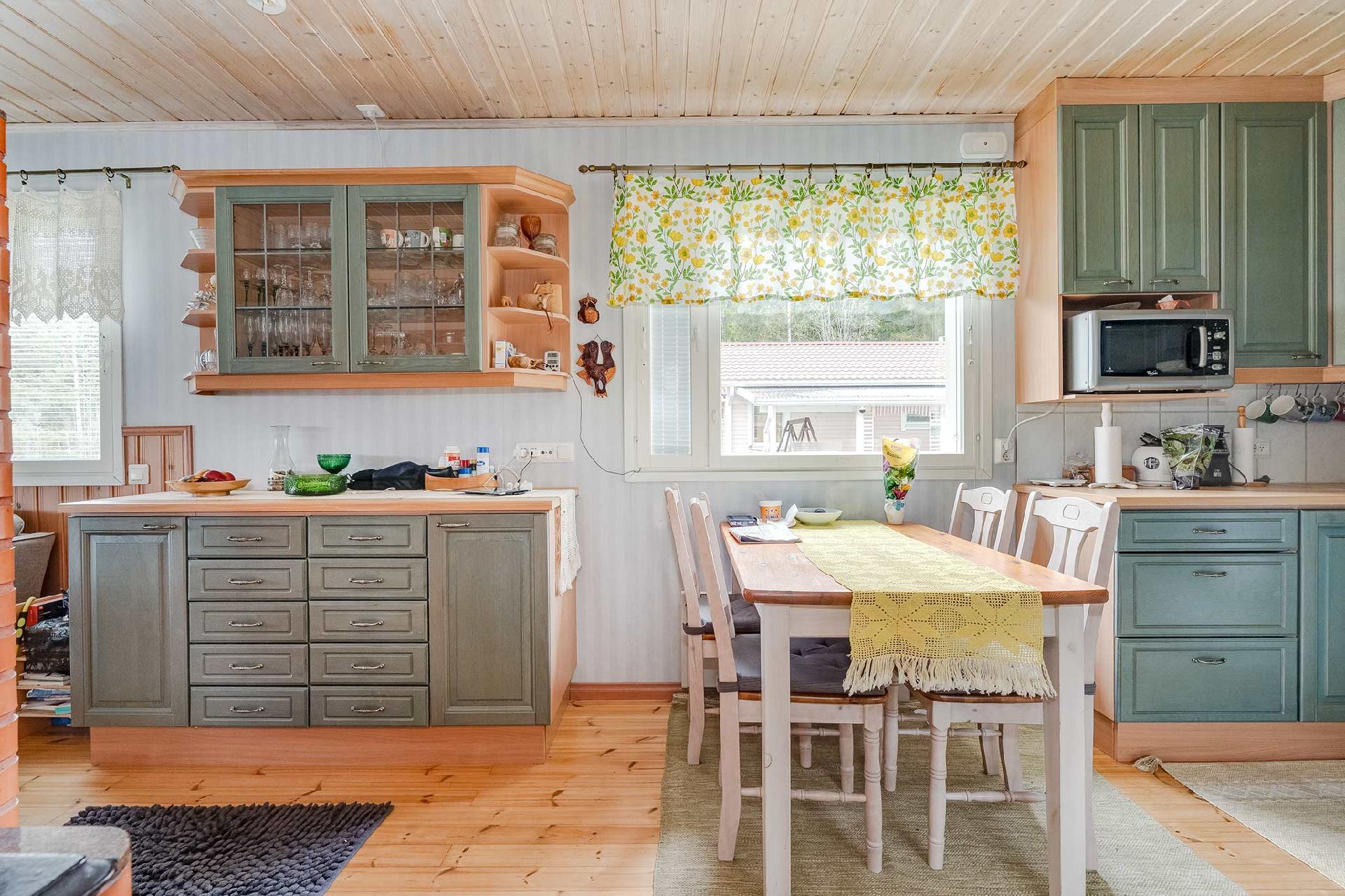 Länsi-Teiskontie 663, Ylöjärvi