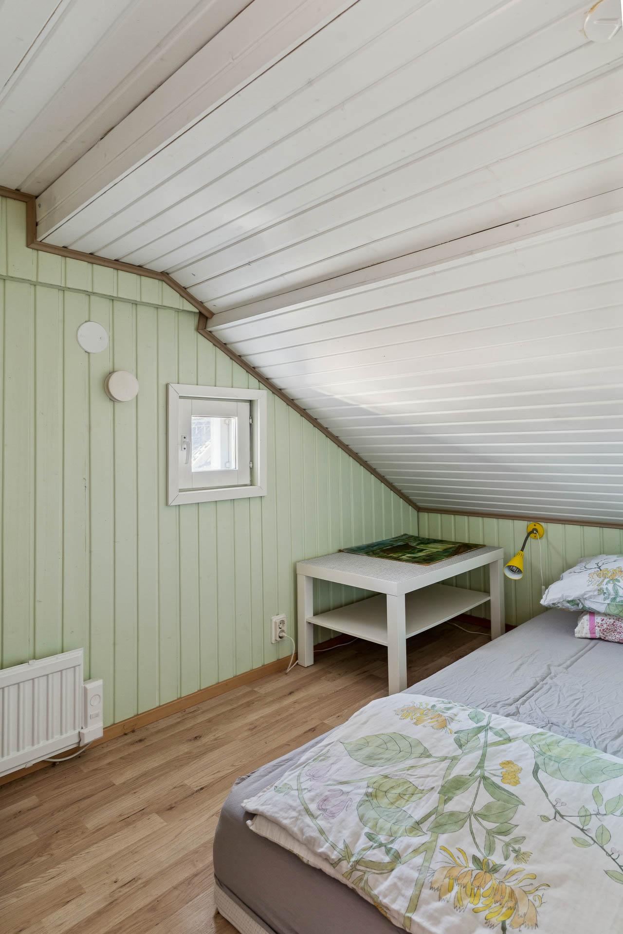 Päivöläntie 49a, Tapanila, Helsinki