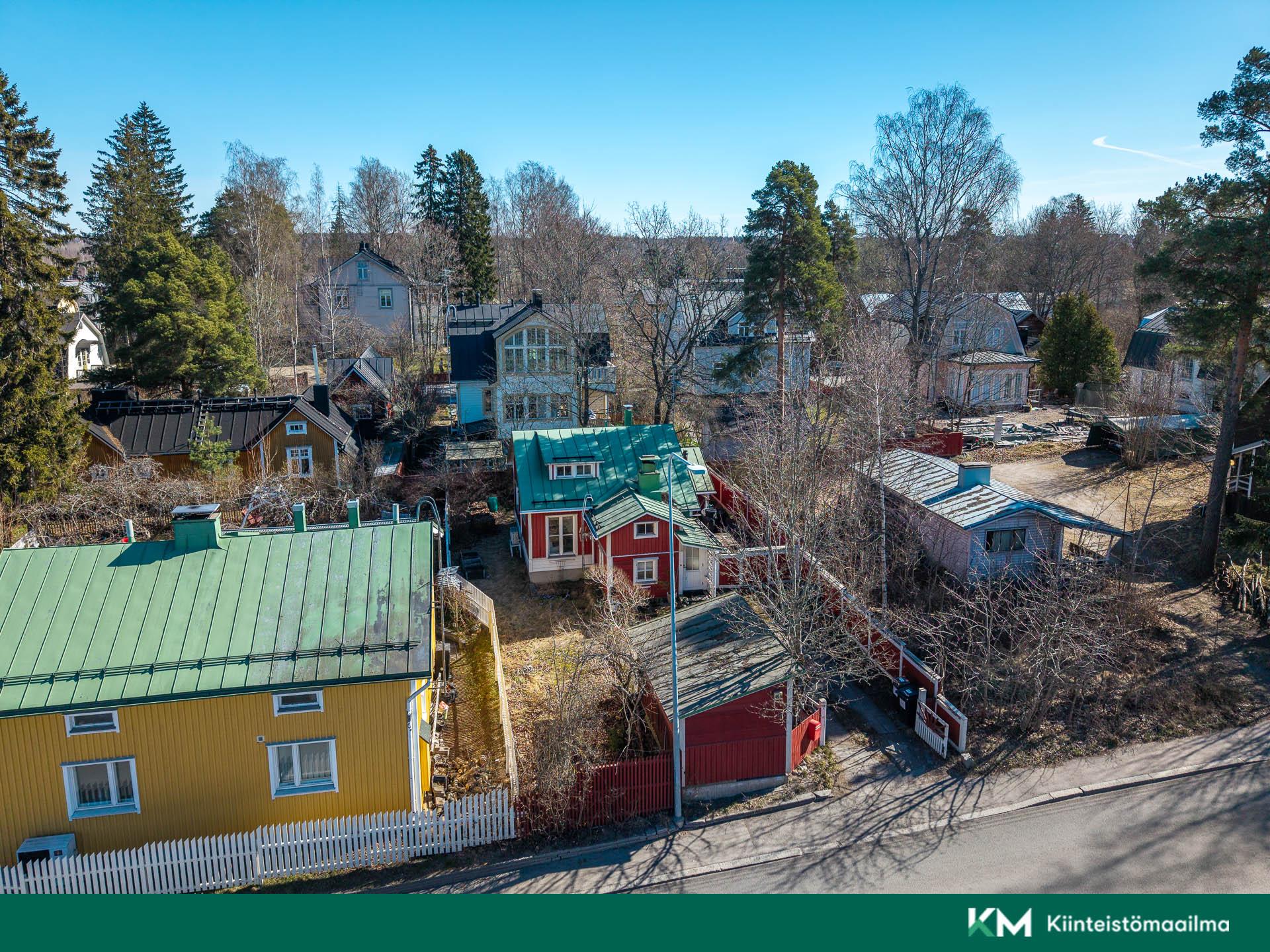 Päivöläntie 49a, Tapanila, Helsinki