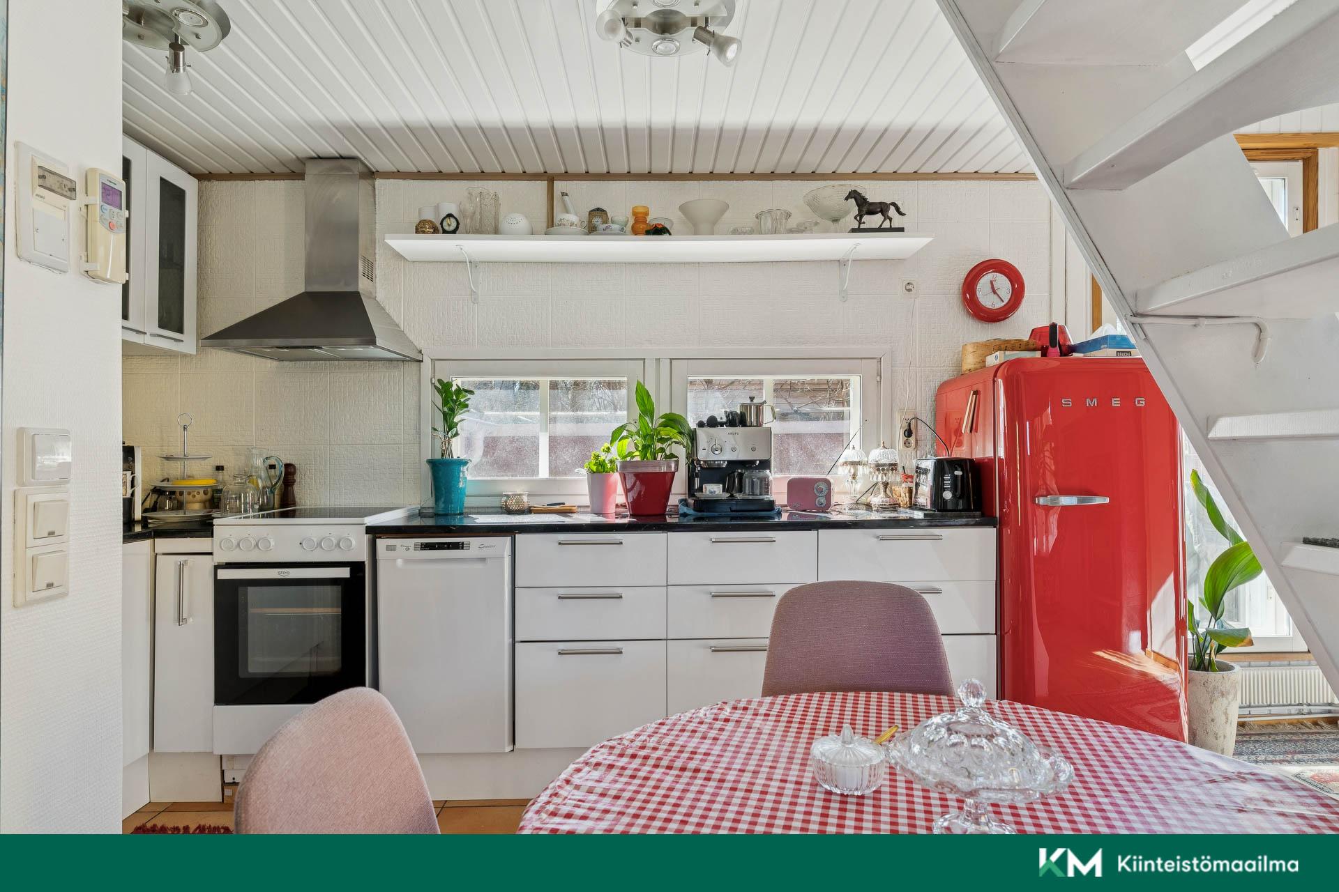 Päivöläntie 49a, Tapanila, Helsinki