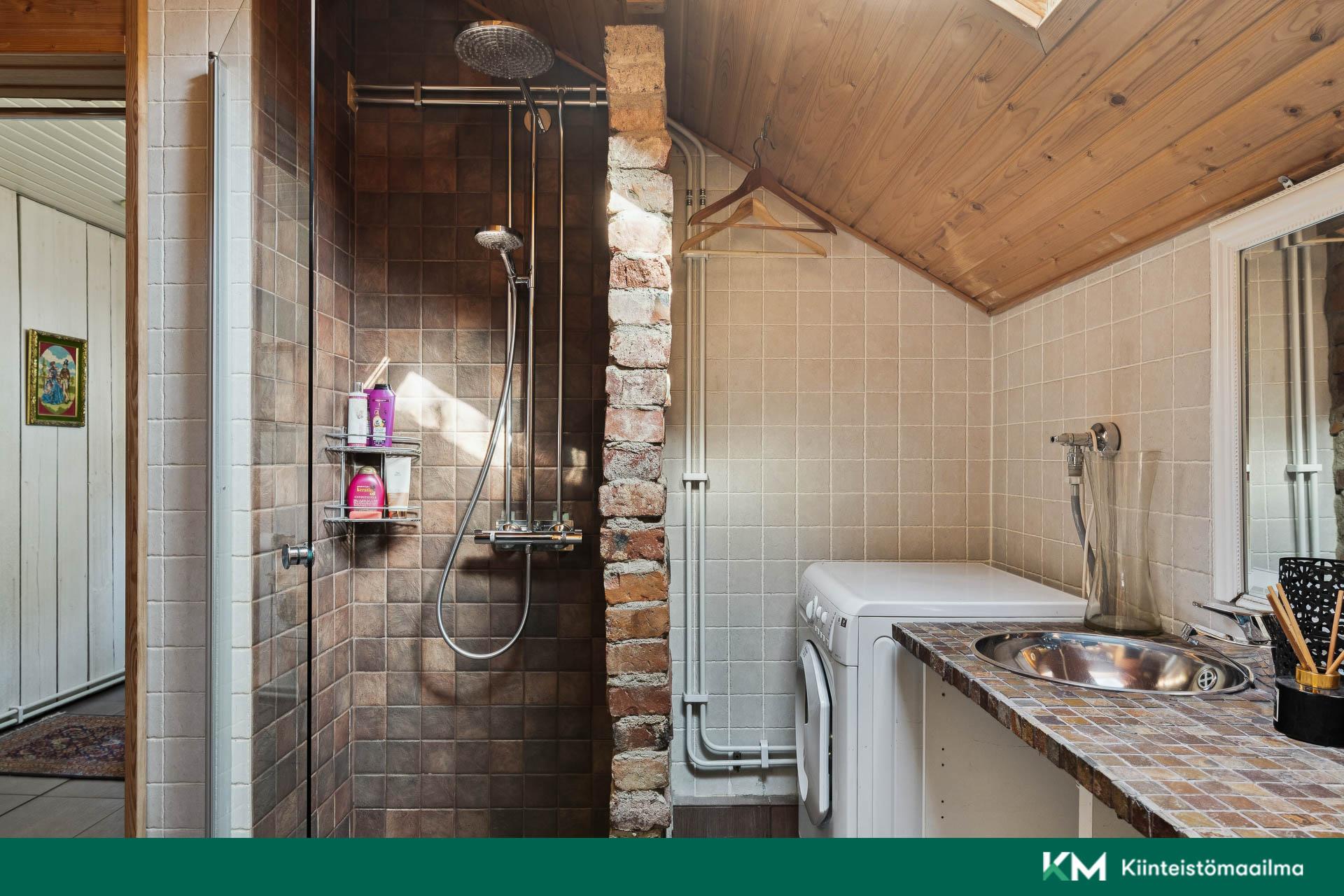 Päivöläntie 49a, Tapanila, Helsinki