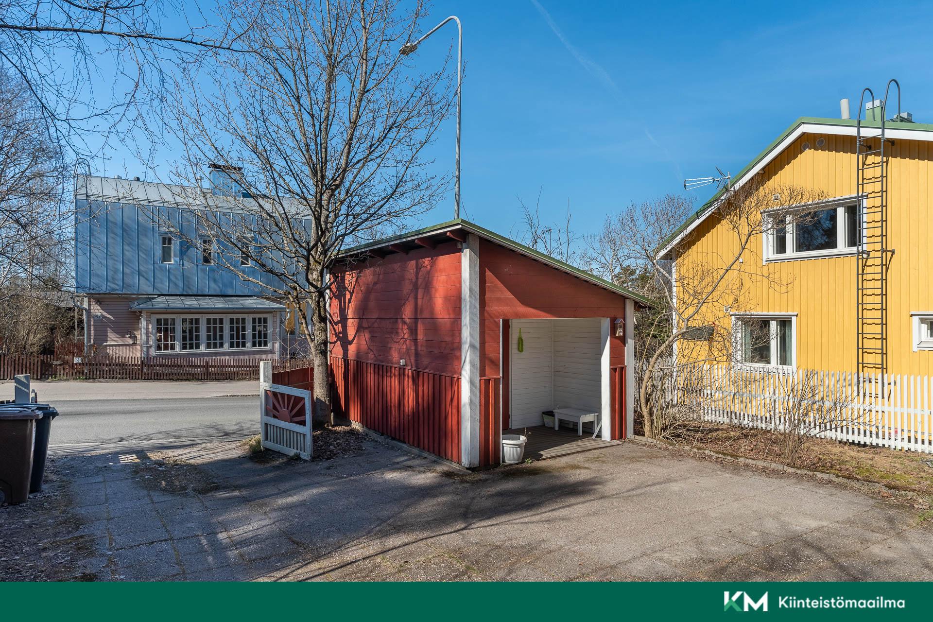 Päivöläntie 49a, Tapanila, Helsinki