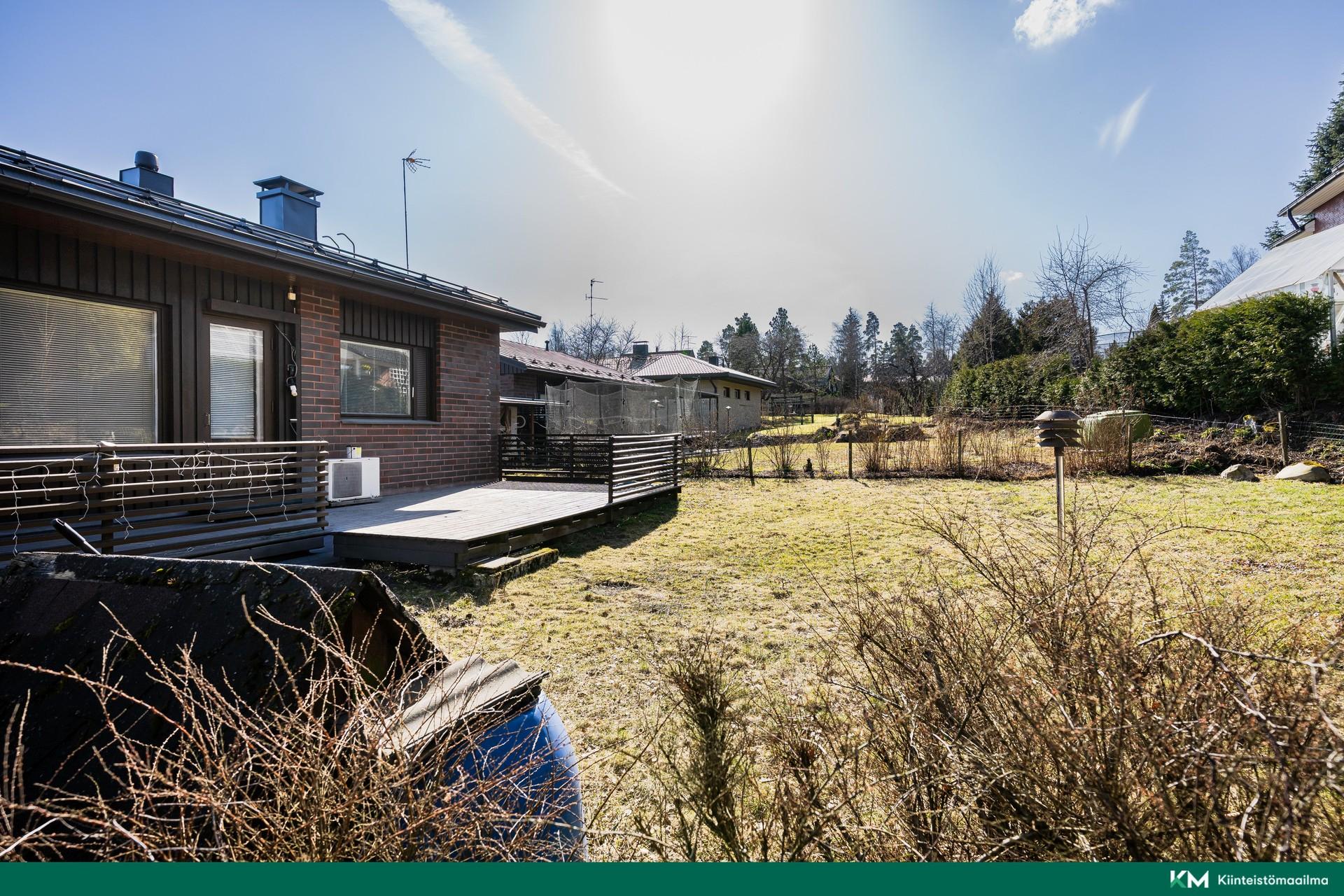 Tulppaanitie 22, Ruskeasanta, Vantaa