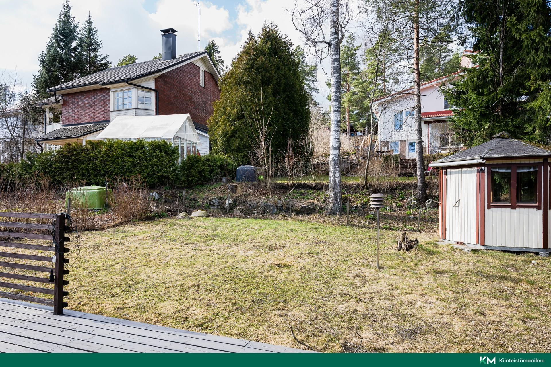 Tulppaanitie 22, Ruskeasanta, Vantaa