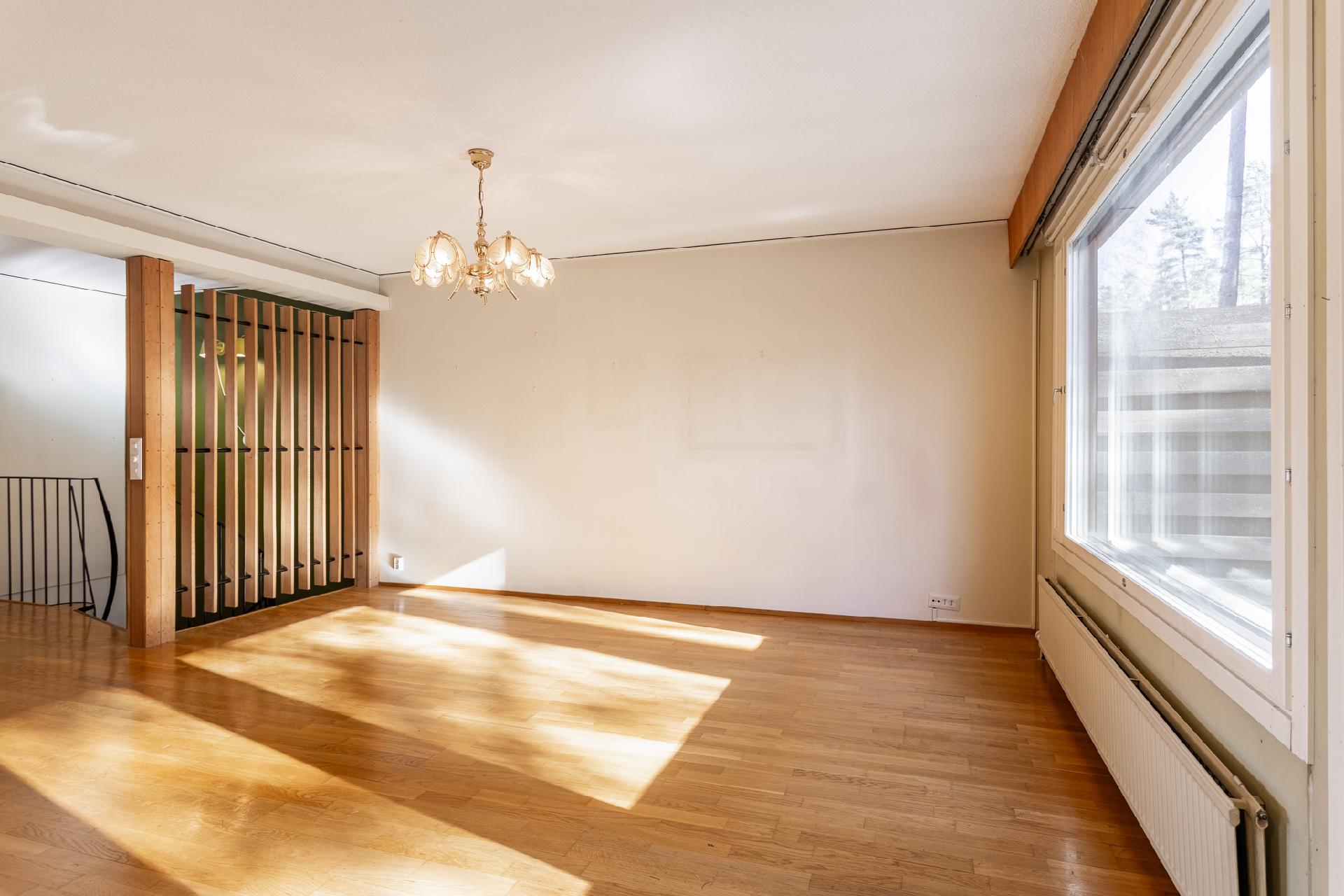 Tuulimyllyntie 8, Turenki, Janakkala