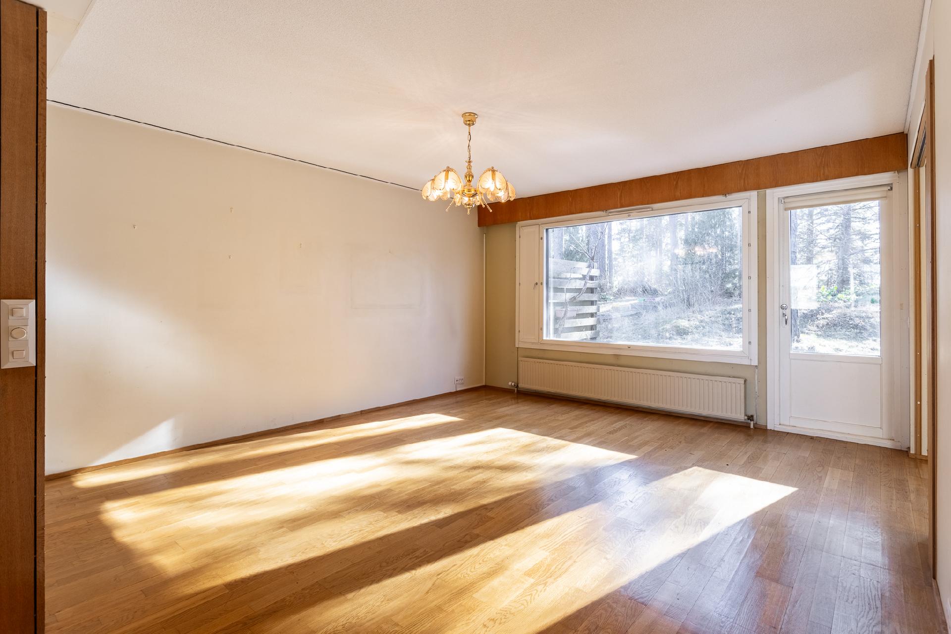 Tuulimyllyntie 8, Turenki, Janakkala