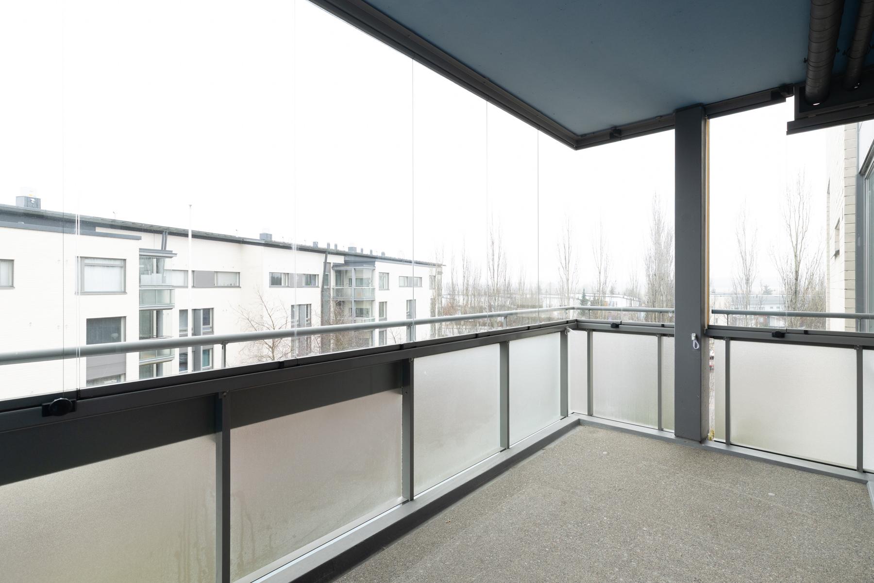 Lasitettua parveketta