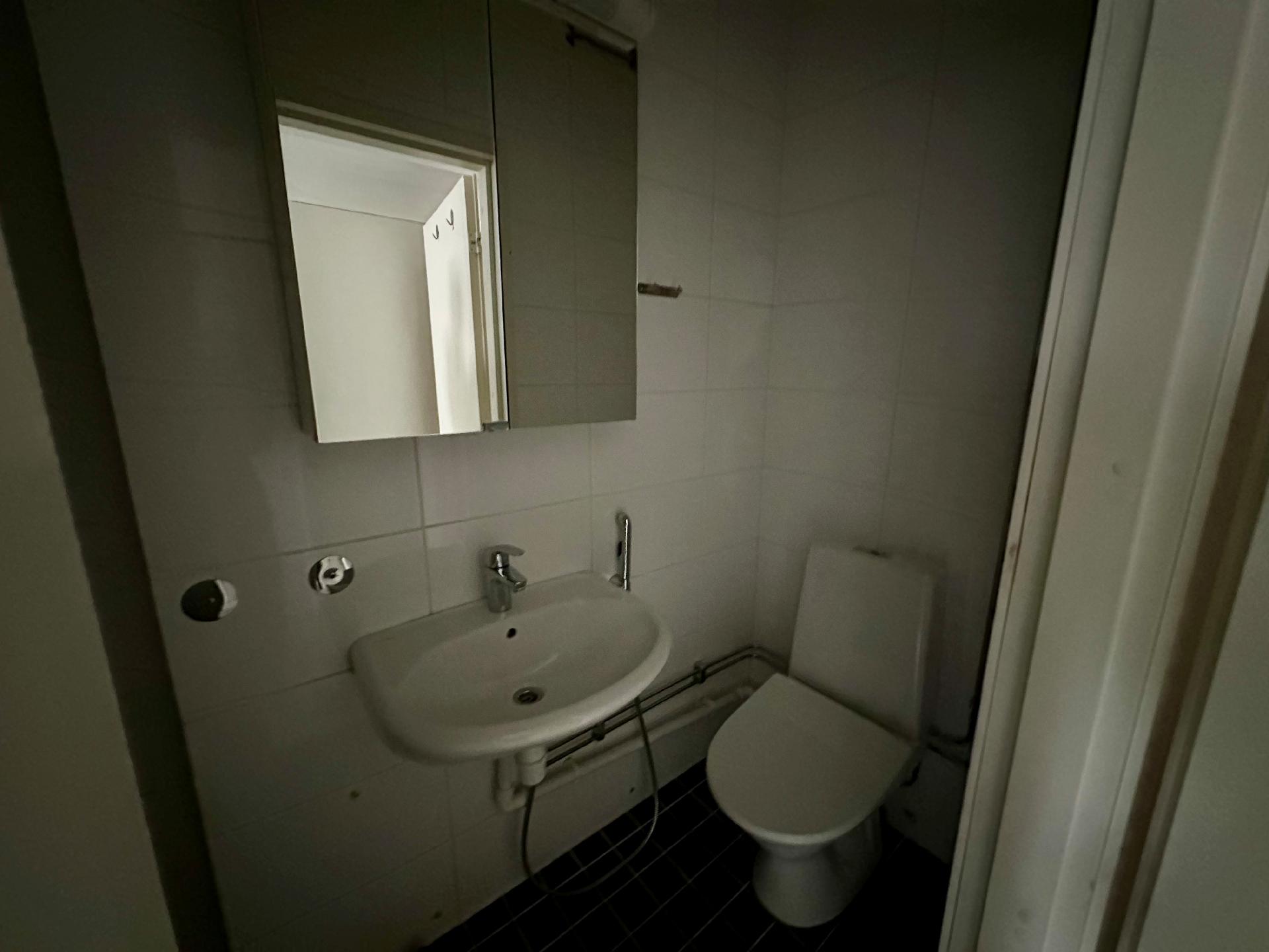 Asemakatu 4, Keskusta, Oulu