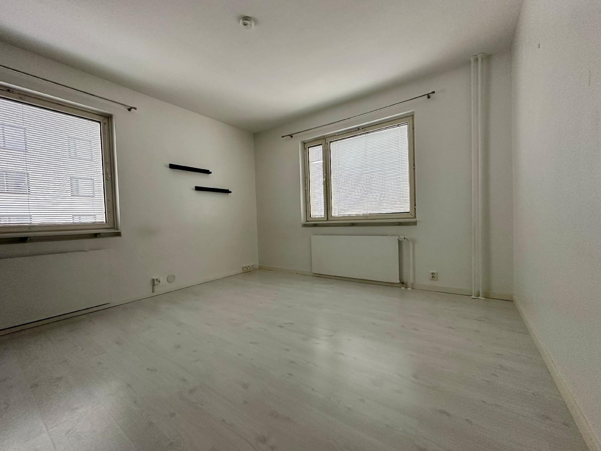 Asemakatu 4, Keskusta, Oulu