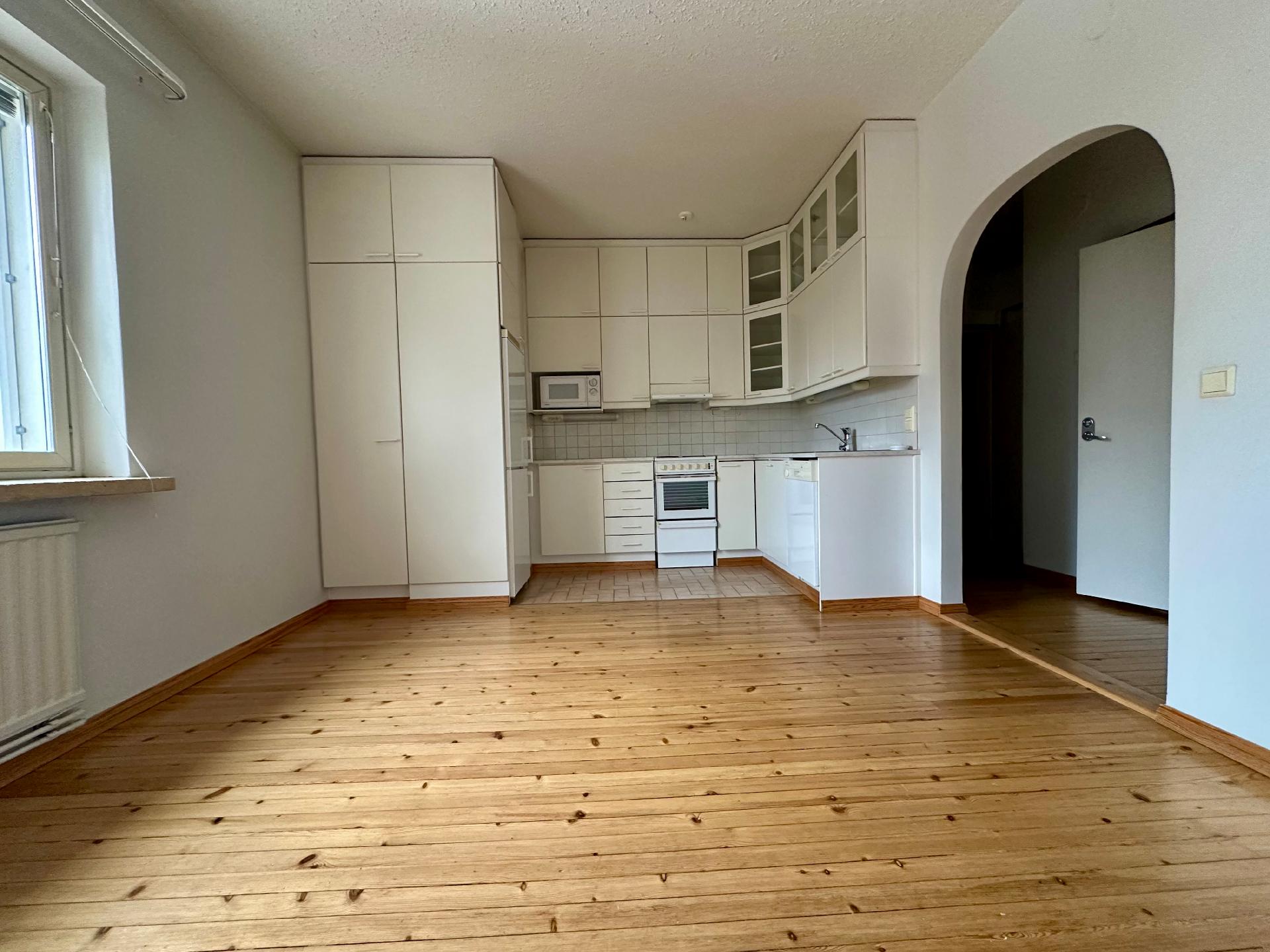 Torikatu 44-46, Keskusta, Oulu