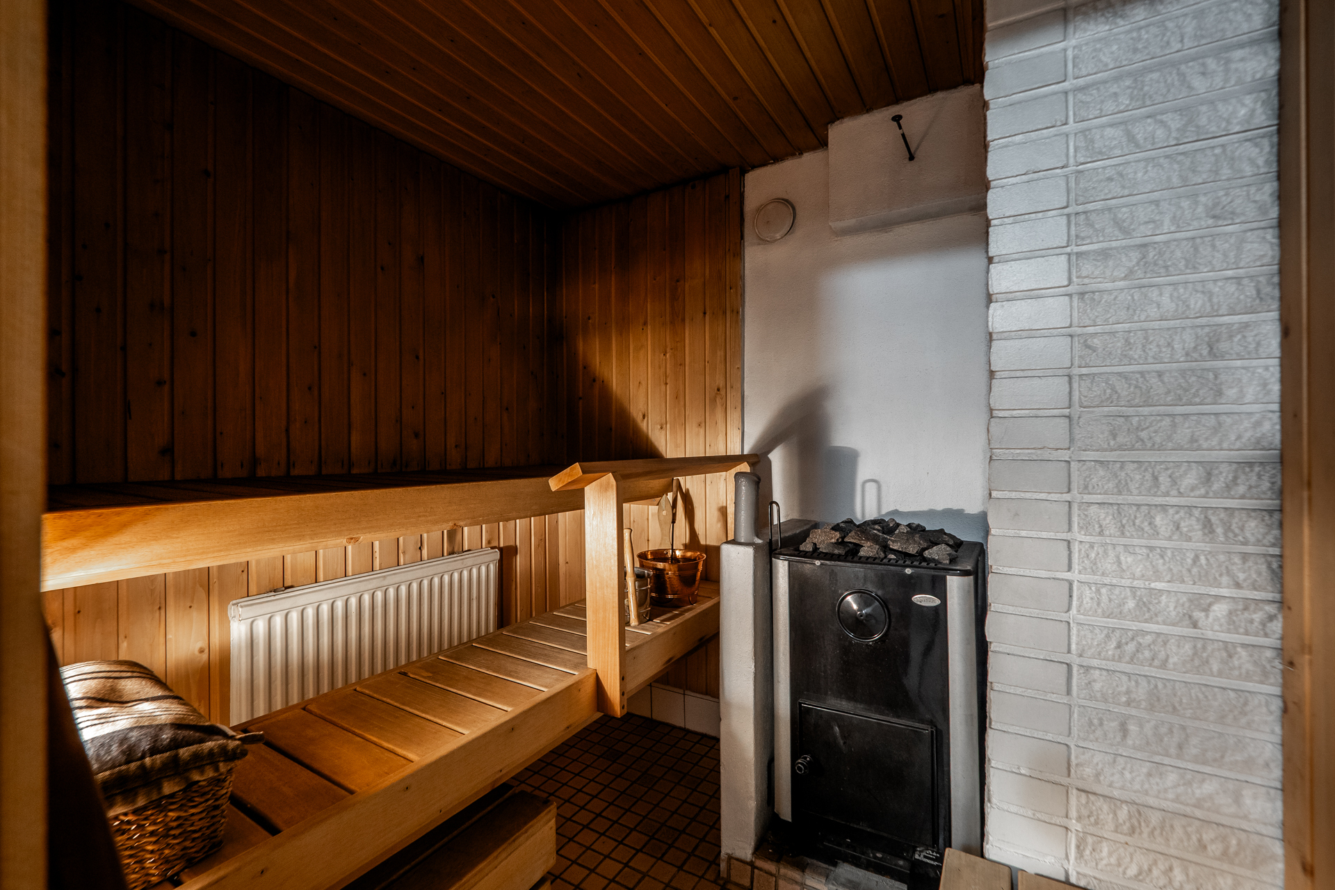 Hankasentie 1, Mustasuo, Oulu