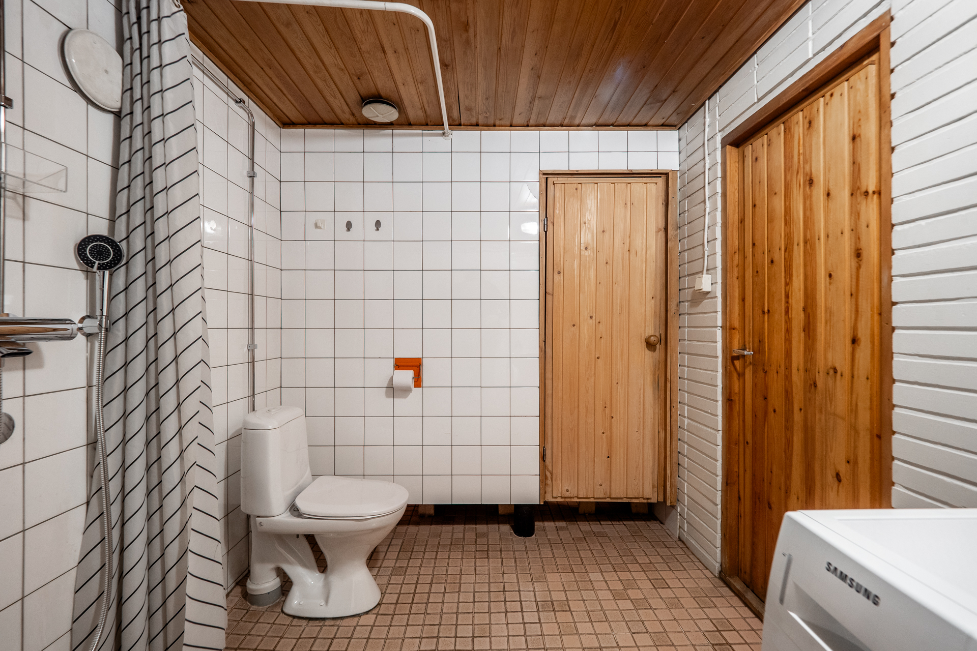 Hankasentie 1, Mustasuo, Oulu