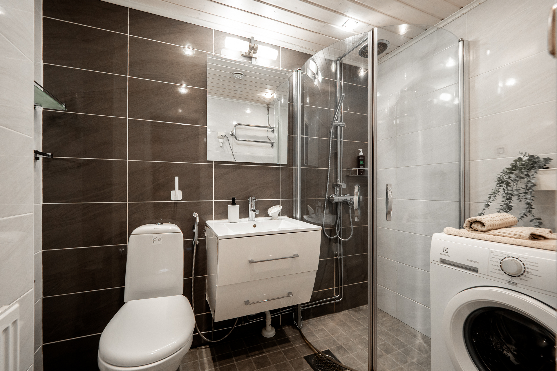 Saaristonkatu 5, Keskusta, Oulu