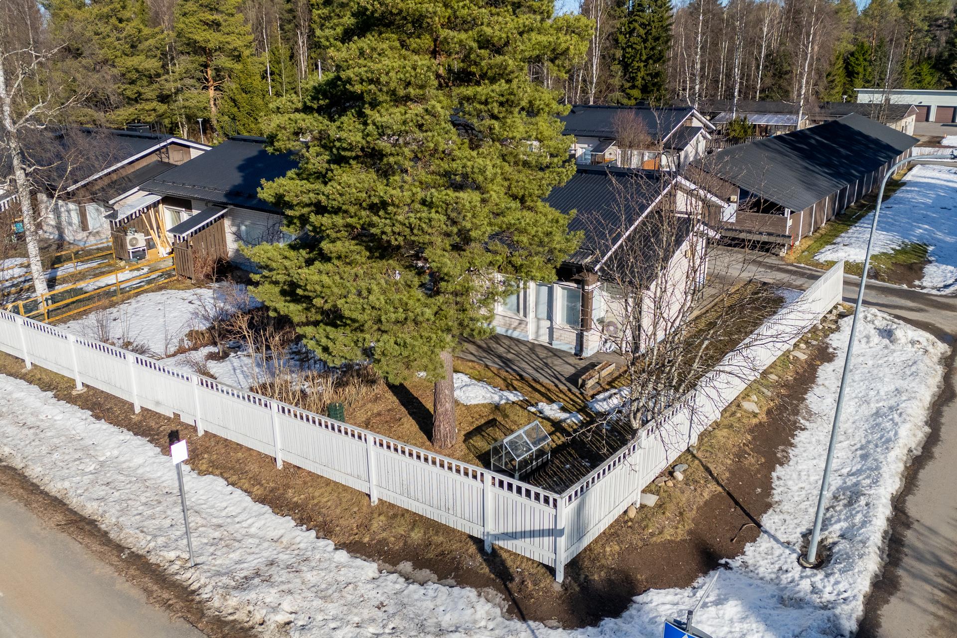 Ymmyrkäisentie 10, Taskila, Oulu