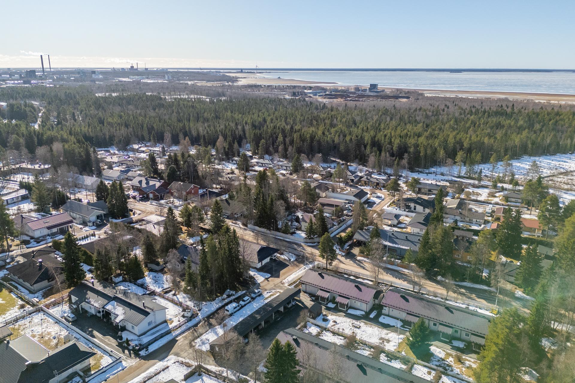 Ymmyrkäisentie 10, Taskila, Oulu