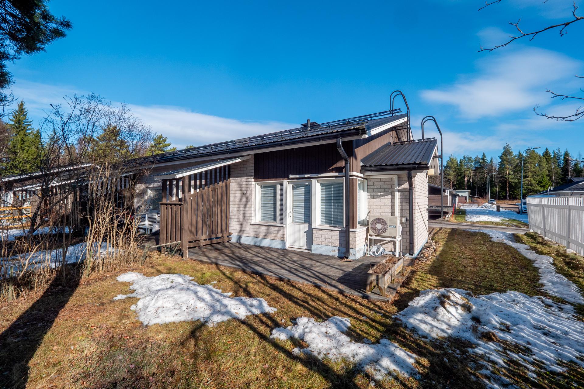 Ymmyrkäisentie 10, Taskila, Oulu