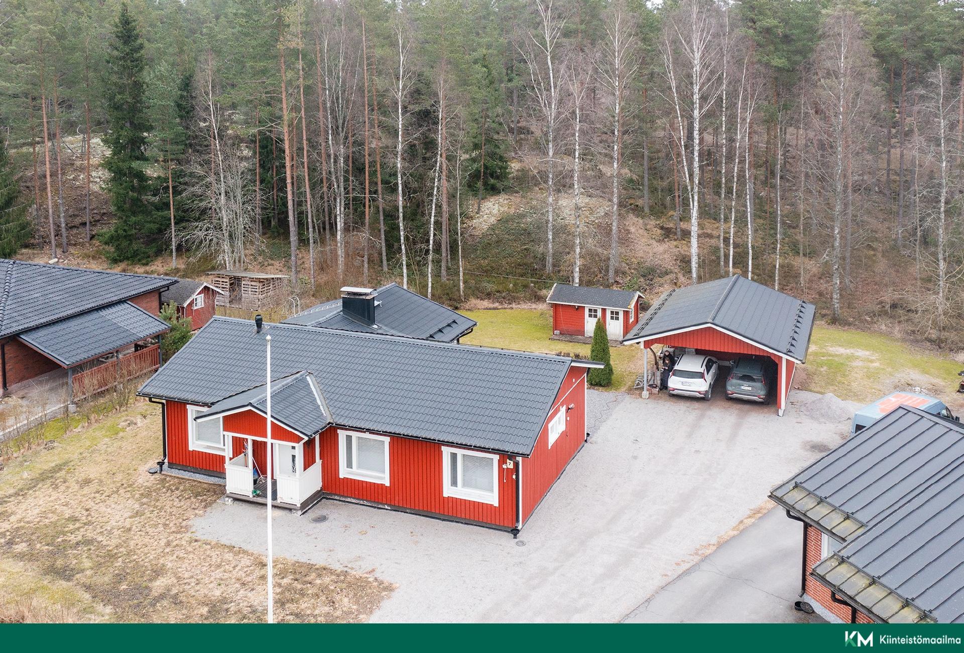 Pronssitie 7, Linnamäki, Nousiainen