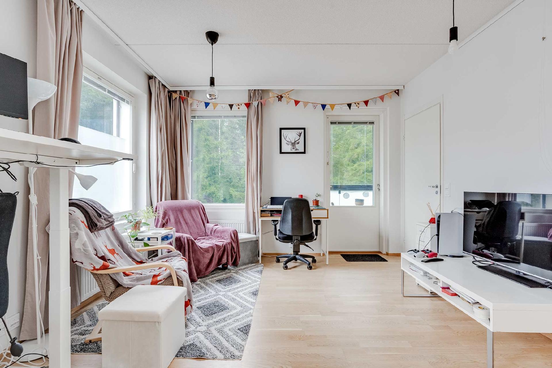 Pahkakatu 12, Haukiluoma, Tampere