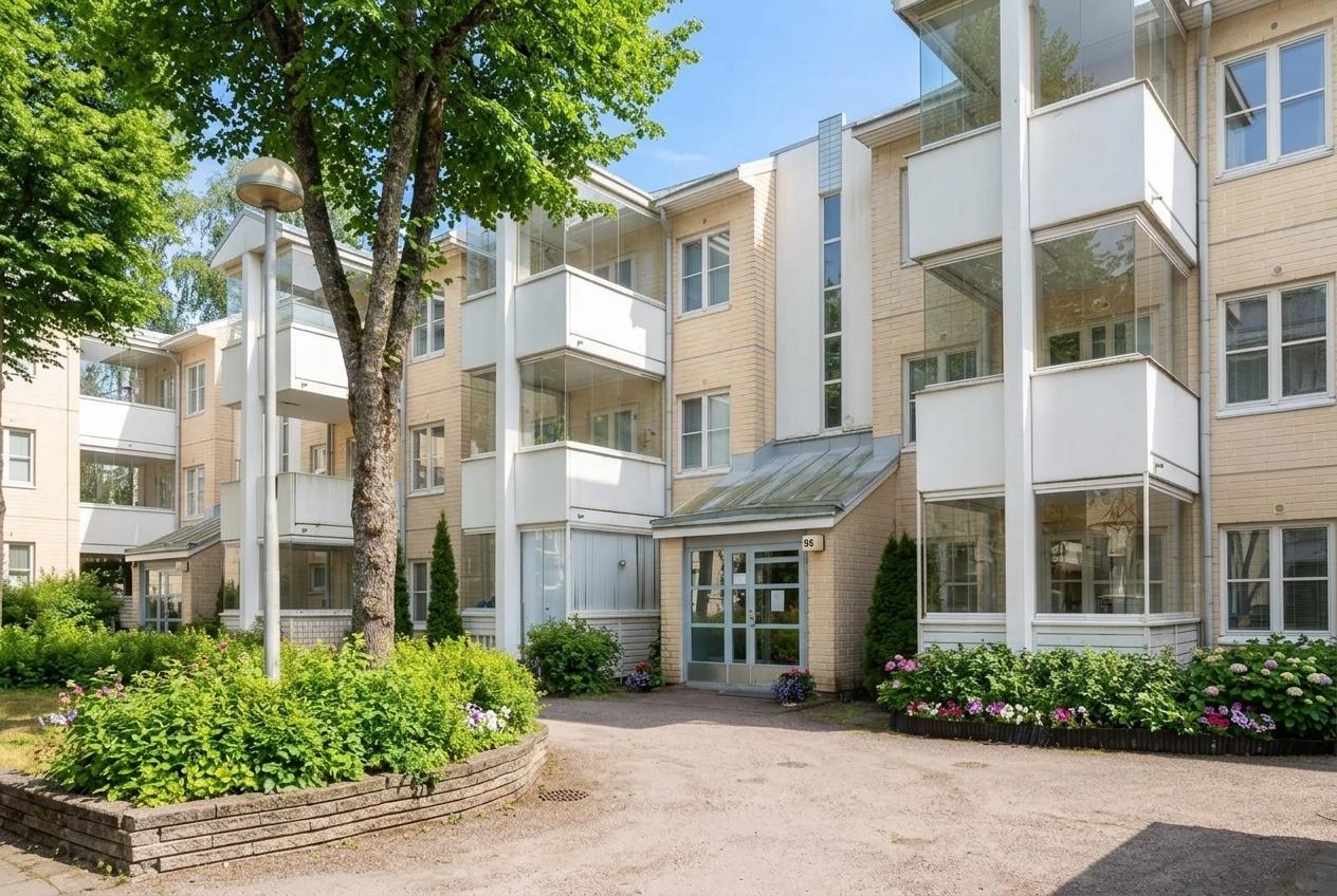 Aarteenetsijänkuja 8, Vesala, Helsinki