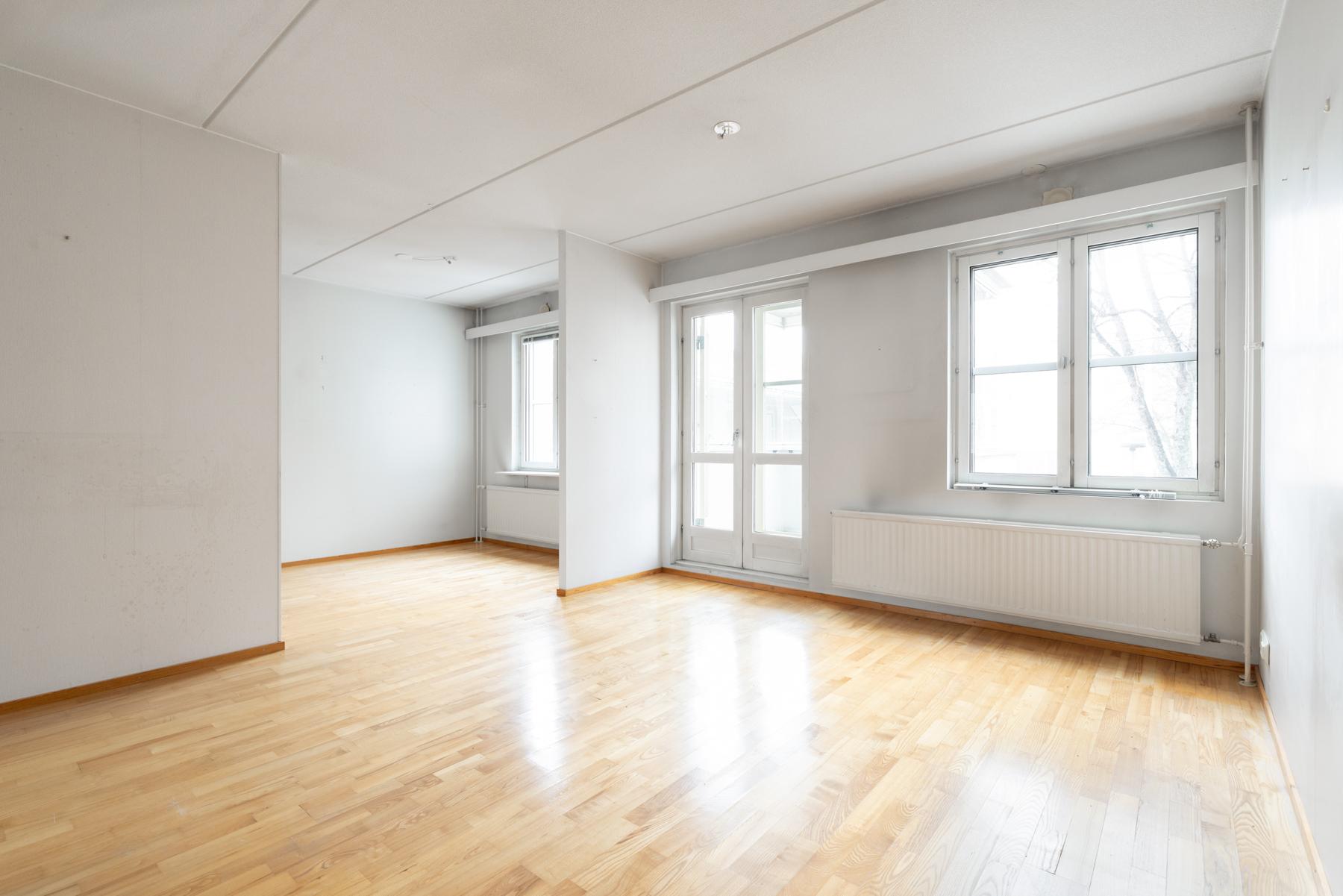 Olohuone ja ruokahuone