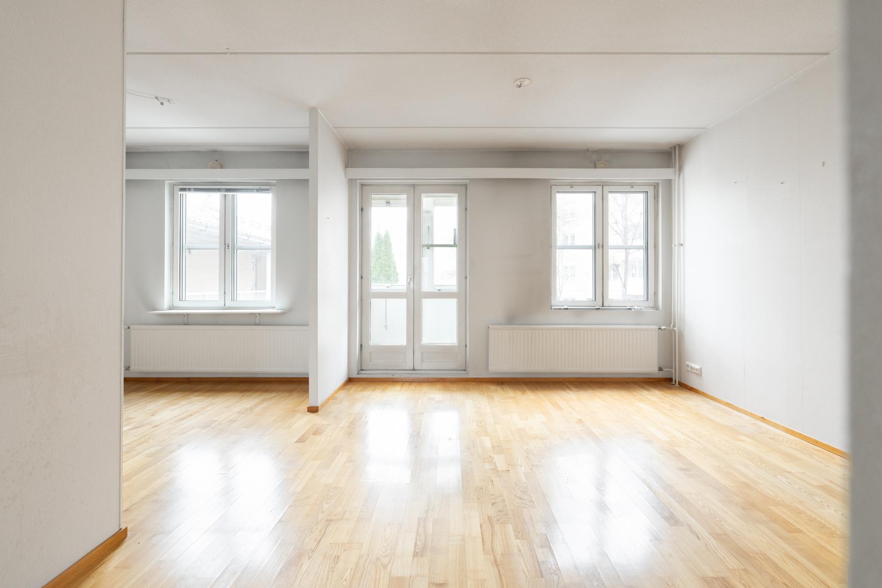 Olohuone ja ruokahuone