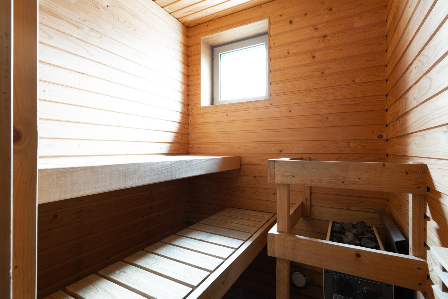 Ikkunallinen sauna