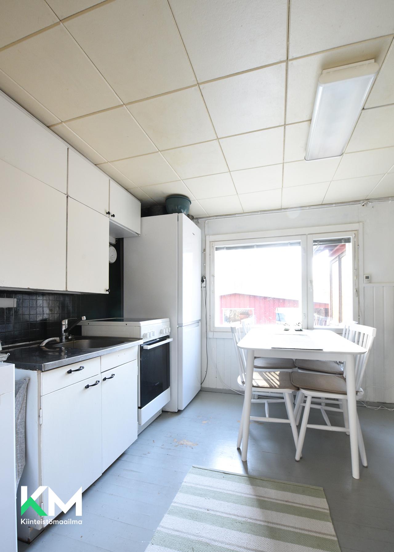 Tuhkatie 3, Työtjärvi, Hollola