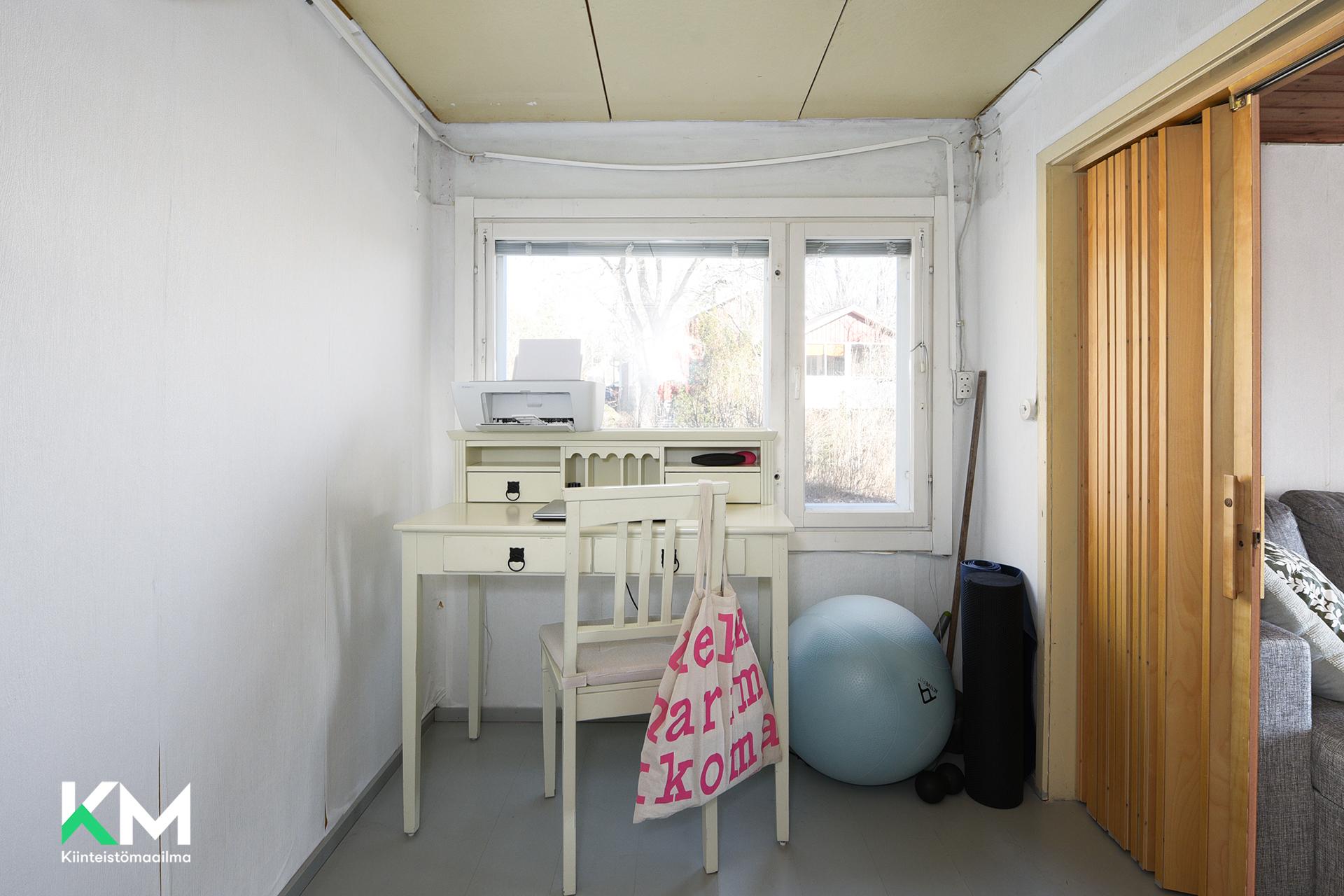 Tuhkatie 3, Työtjärvi, Hollola