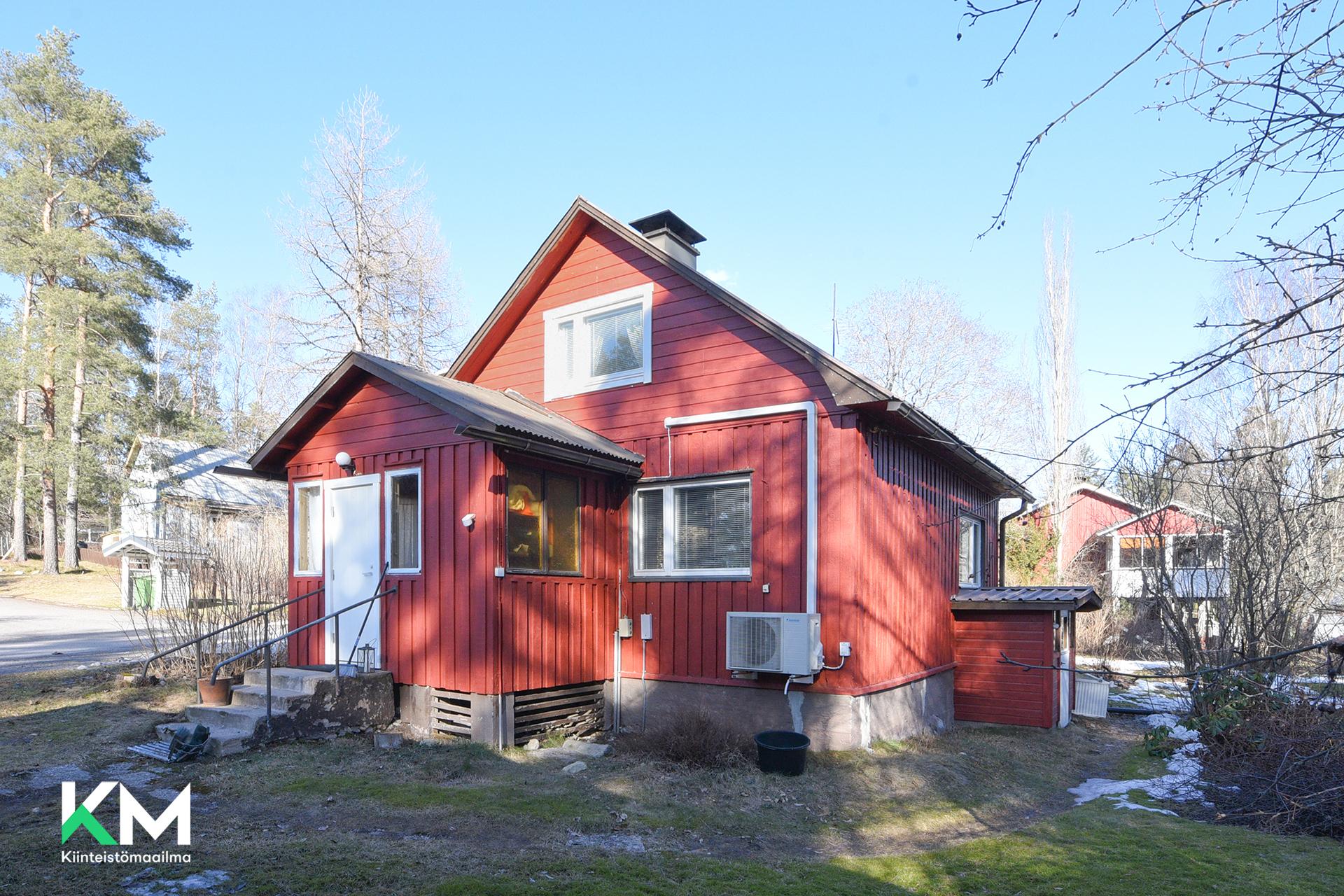 Tuhkatie 3, Työtjärvi, Hollola