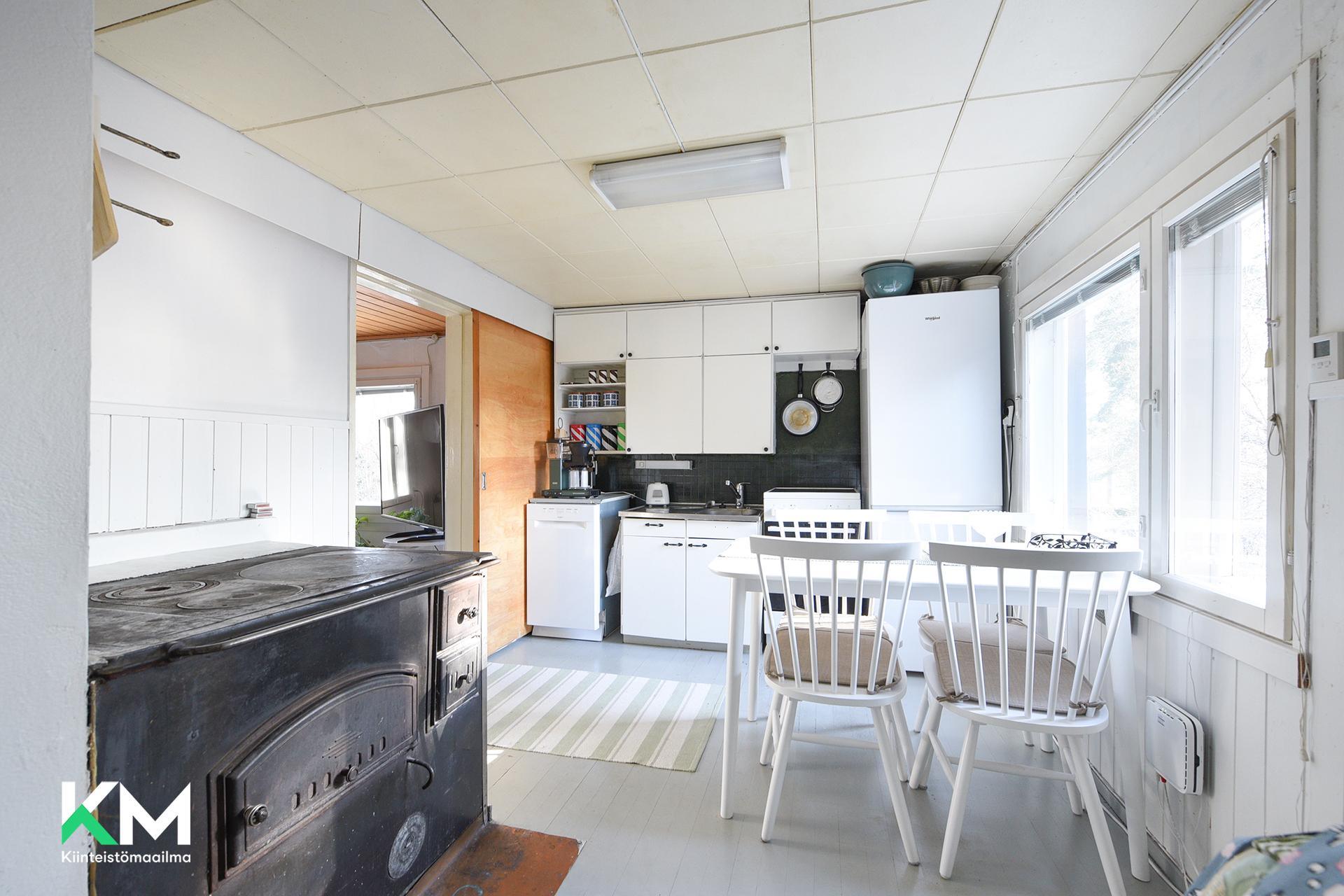 Tuhkatie 3, Työtjärvi, Hollola