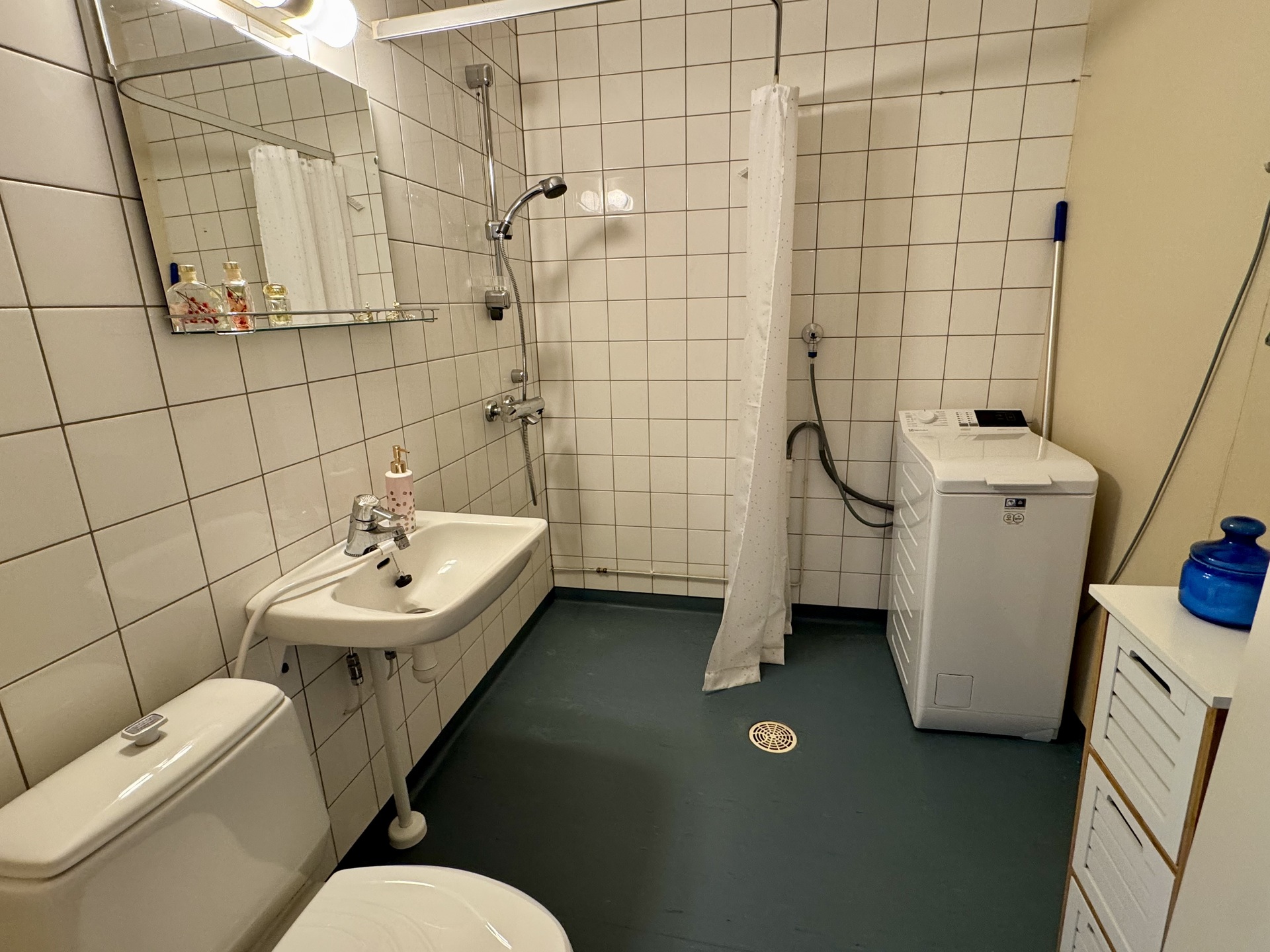 Pesuhuone on tilava