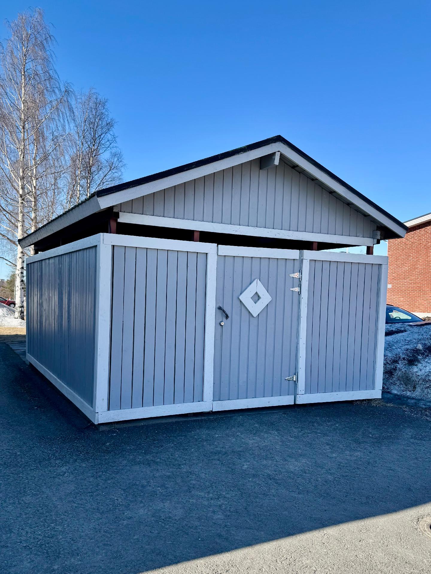 Taloyhtiön jätekatos