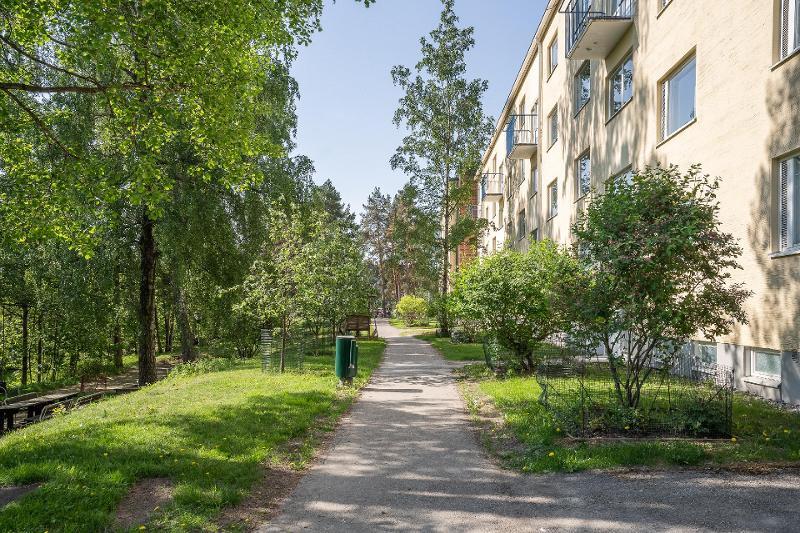 Punahilkantie 14, Roihuvuori, Helsinki