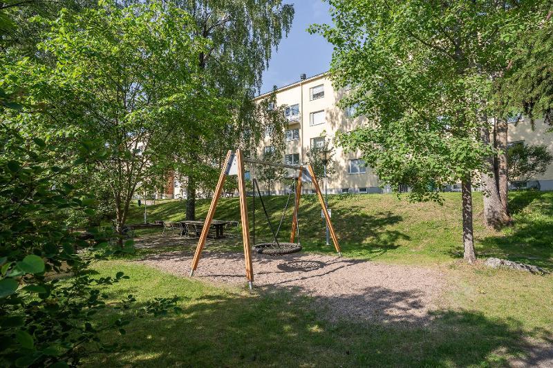 Punahilkantie 14, Roihuvuori, Helsinki