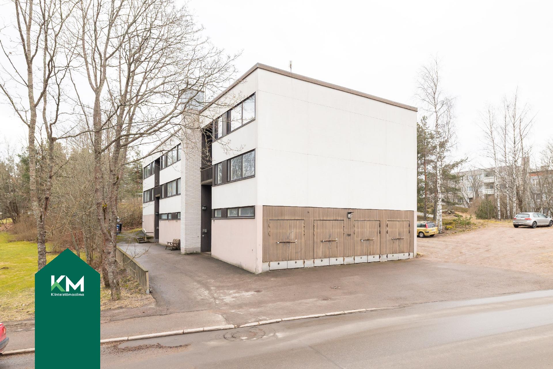 Pajamäenkatu 7, Karhula