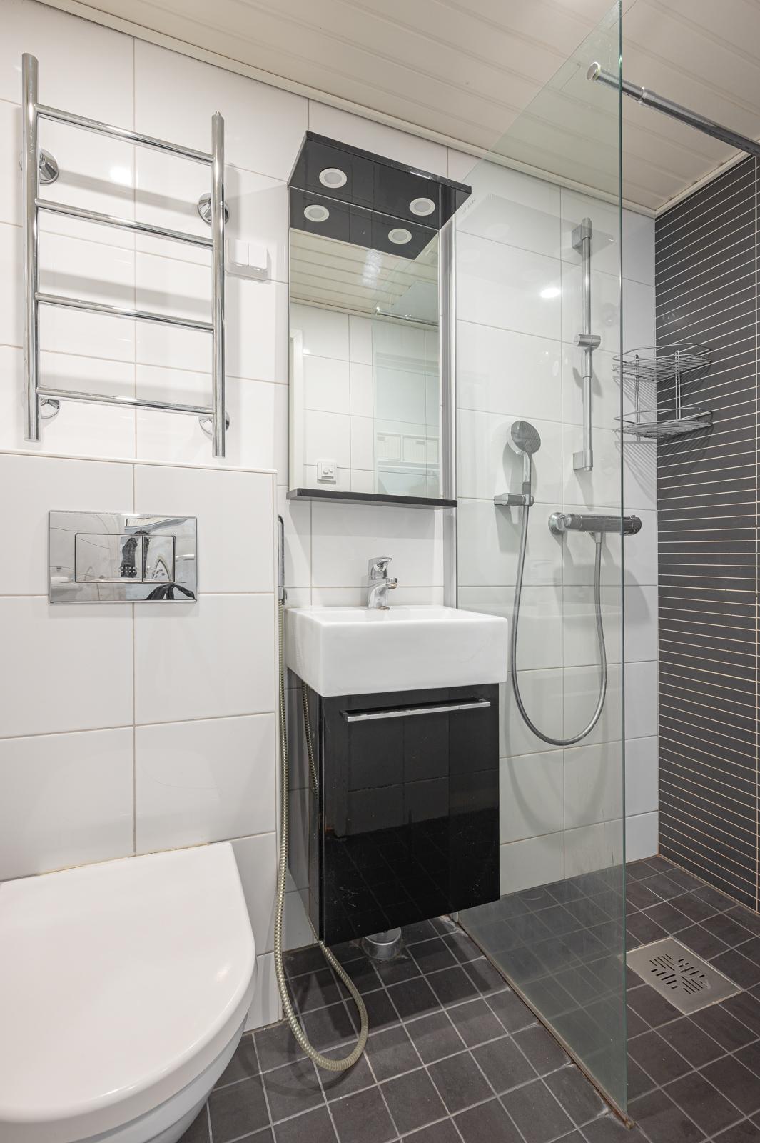 Dosentintie 5, Munkkiniemi, Helsinki