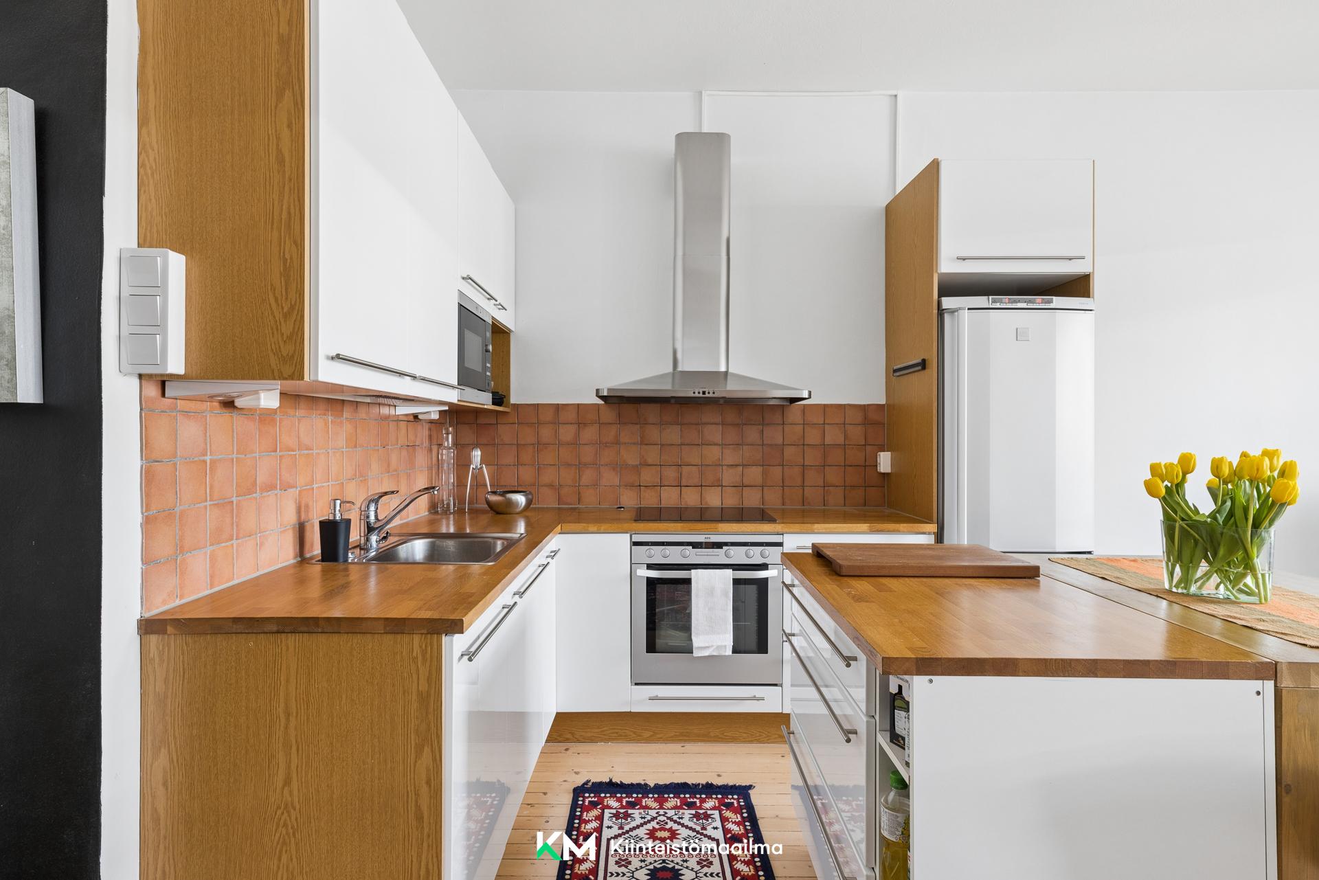 Messeniuksenkatu 8, Taka-Töölö, Helsinki