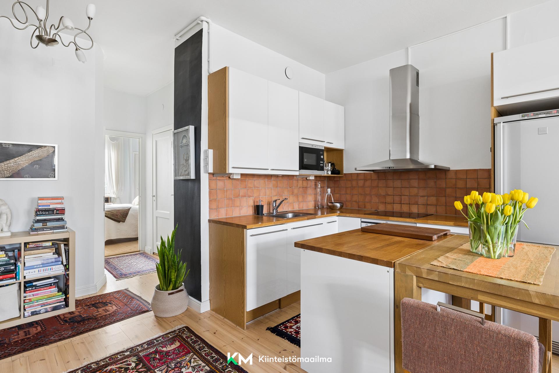 Messeniuksenkatu 8, Taka-Töölö, Helsinki